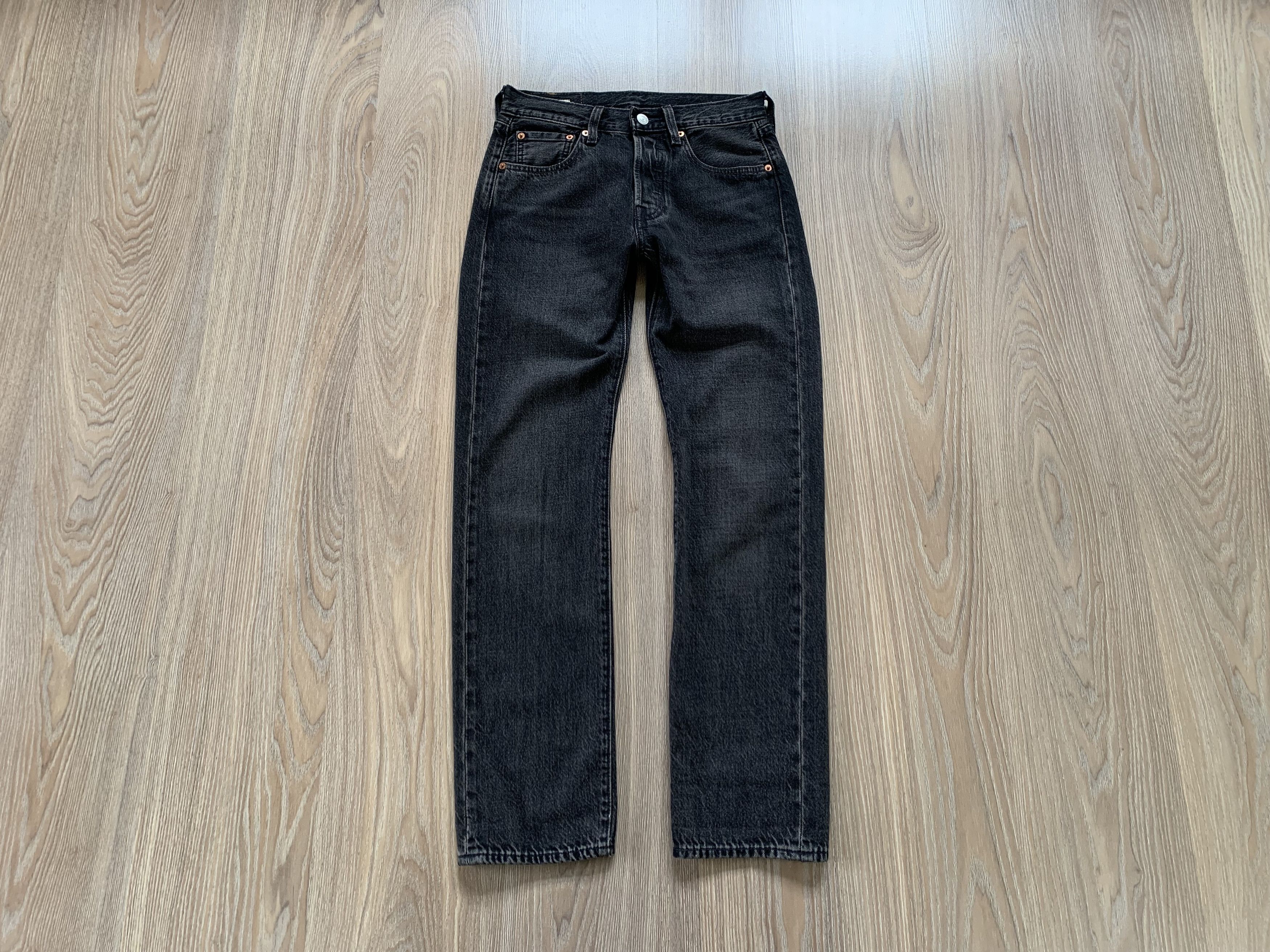 Levi's Levi's Premium 501 Dark Grey Jeans Size US 26 / EU 42 - 1 Thumbnail