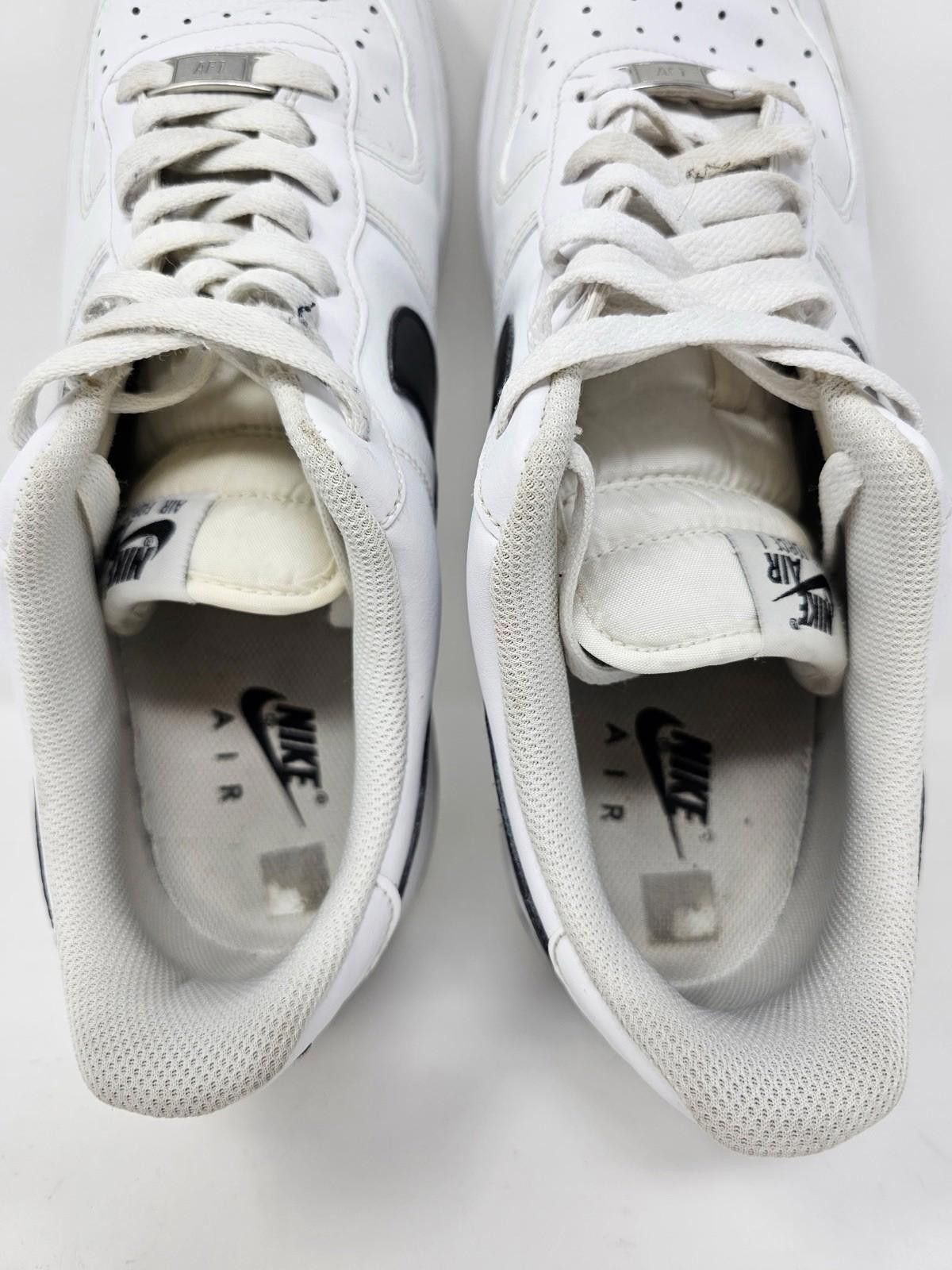 Nike Nike Air Force White sz 12 Athletic Shoes Sneakers Trainers Size US 12 / EU 45 - 7 Thumbnail