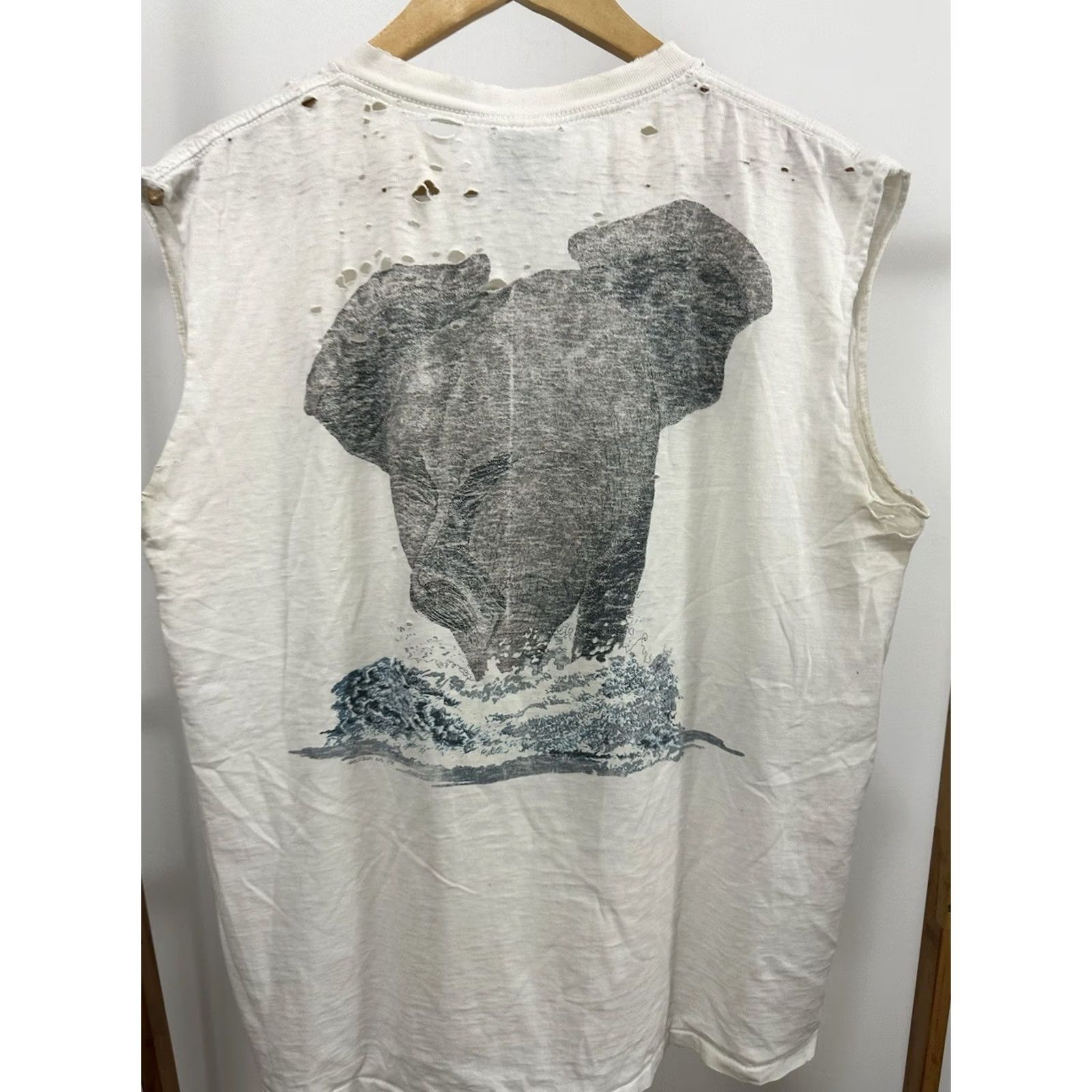Doublet VTG 90s Harlequin T-Shirt Big Print Elephant Cotton Cream L Mens Distressed Grunge Thrashed Worn Cotton Shirt Size US L / EU 52-54 / 3 - 4 Thumbnail