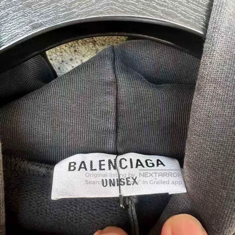 Balenciaga Balenciaga Bat Sweater Size US XXS / EU 40 - 2 Thumbnail