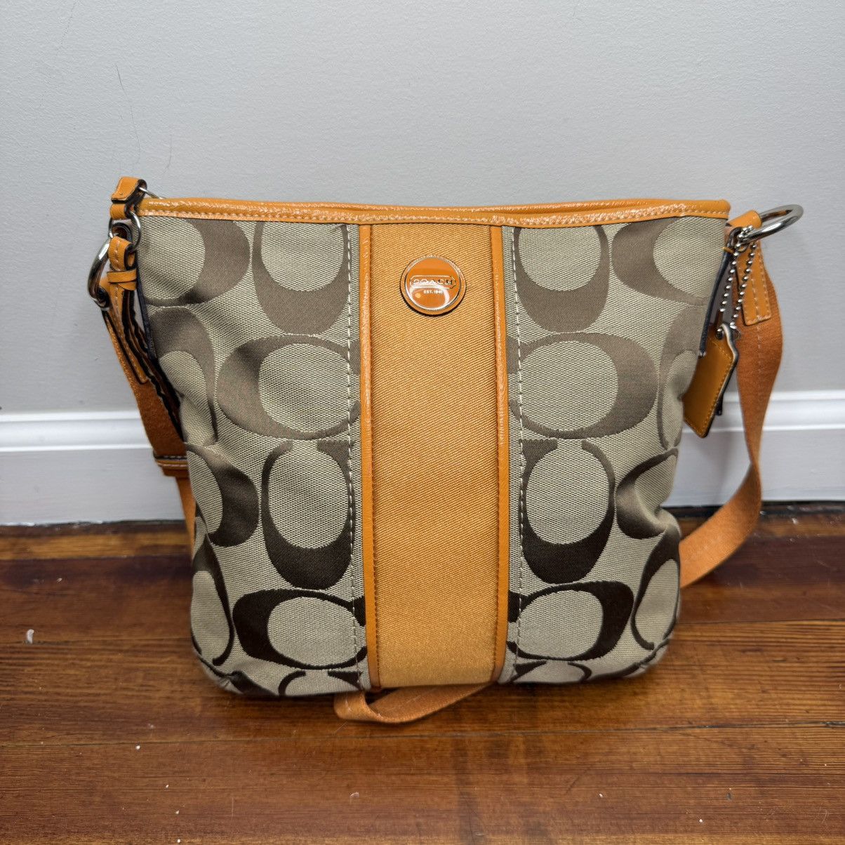 Coach Coach Khaki Signature Crossbody with Orange Trim Size ONE SIZE - 1 Thumbnail
