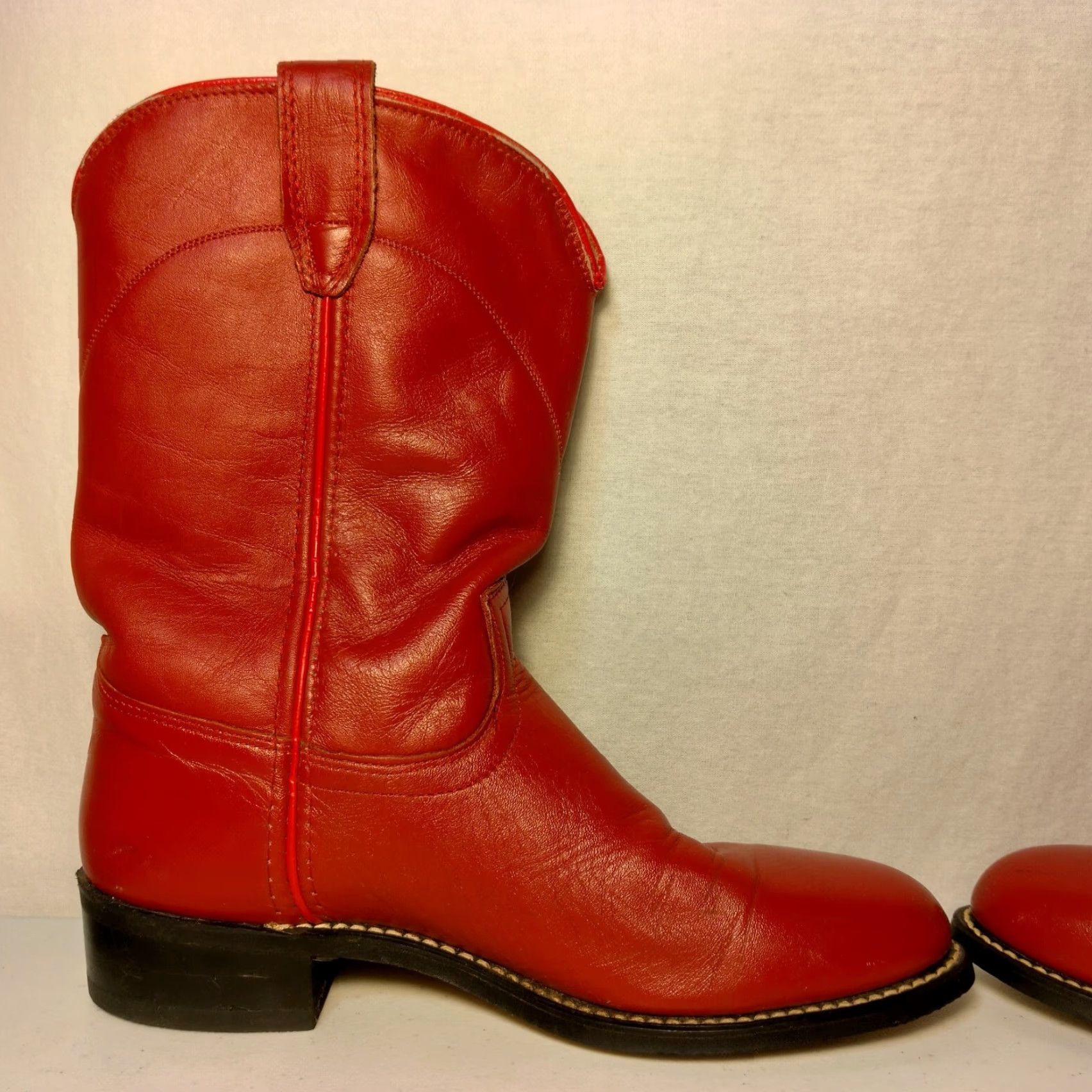 Ariat VINTAGE Ariat Women’s Western Boots Size 5.5 Red Leather Cowgirl Cowboy Ranchwear Mid-Calf Size US 6 / IT 36 - 6 Thumbnail