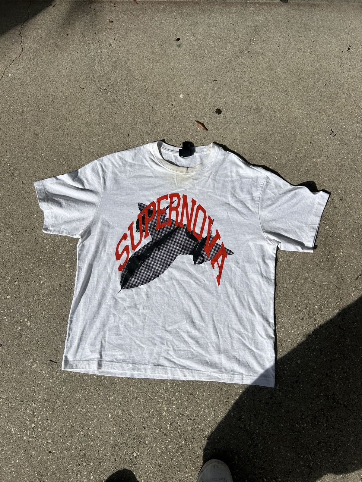 Other 1/1 Your World Supernova sr71 white graphic tee t shirt Size US L / EU 52-54 / 3 - 1 Thumbnail
