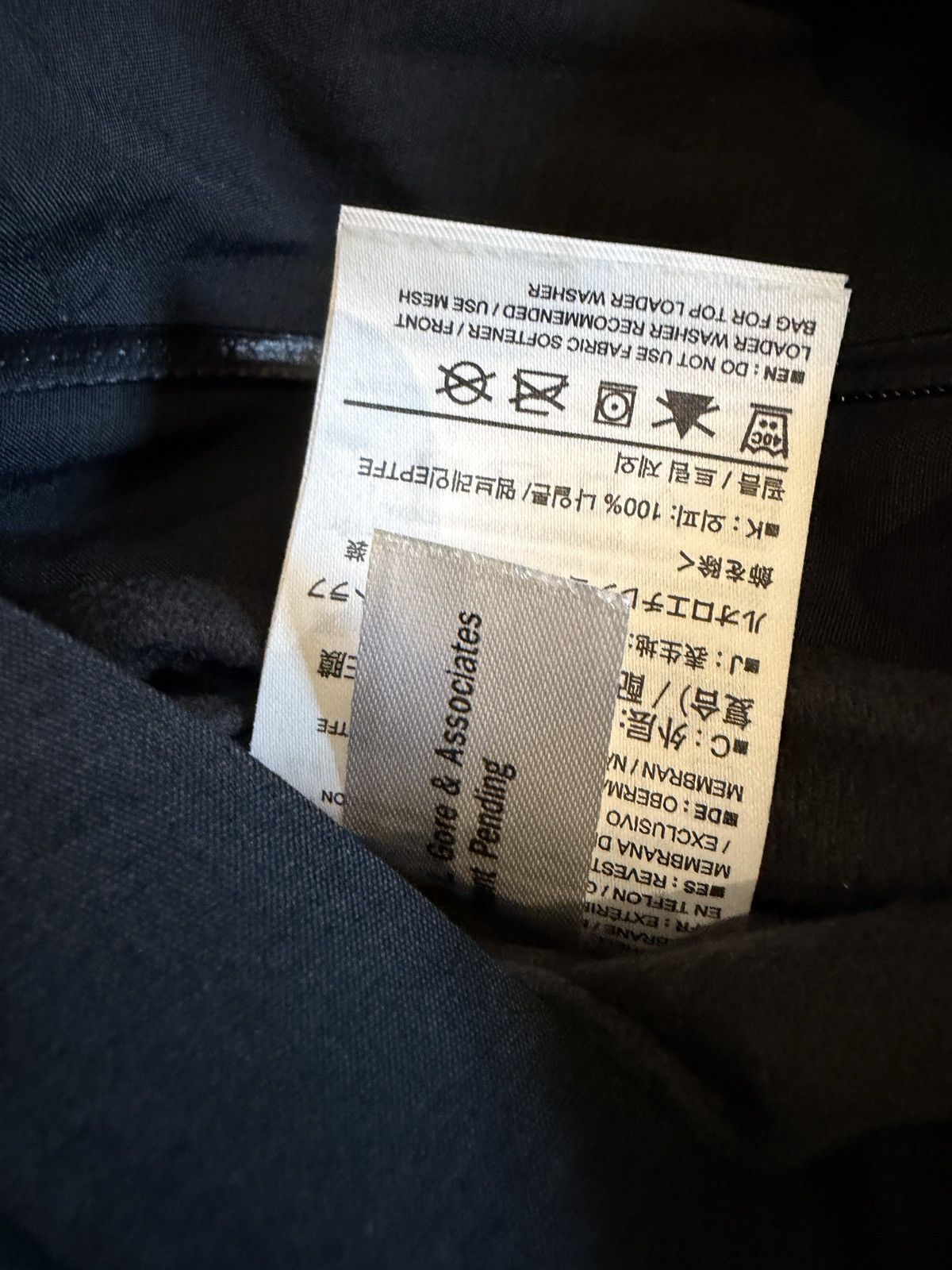 Arc'teryx MONITOR DOWN COAT black Size US XS / EU 42 / 0 - 7 Thumbnail