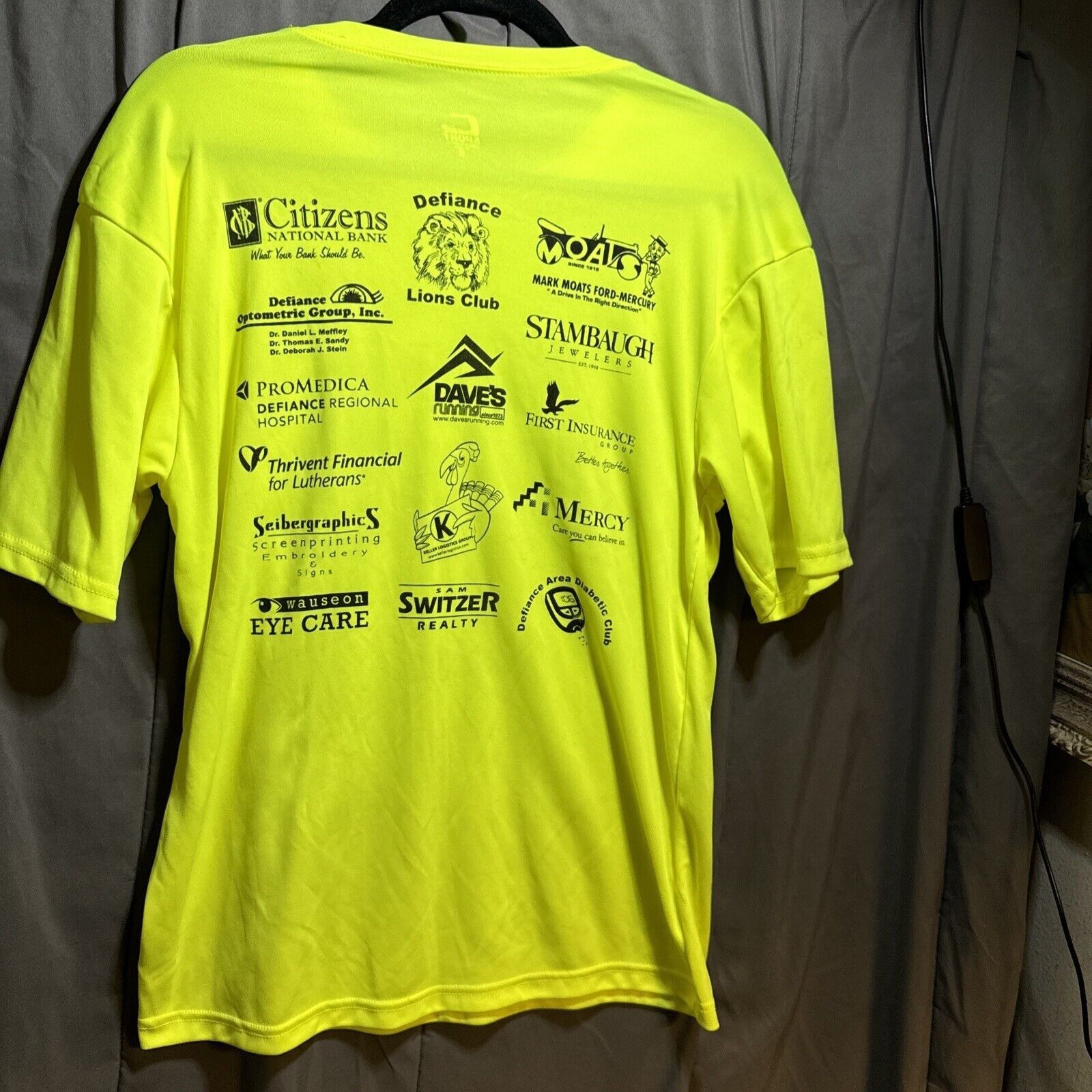 Other Turkey Trot Thanksgiving Parade Tee Shirt Medium Neon Yellow Size US M / EU 48-50 / 2 - 4 Thumbnail