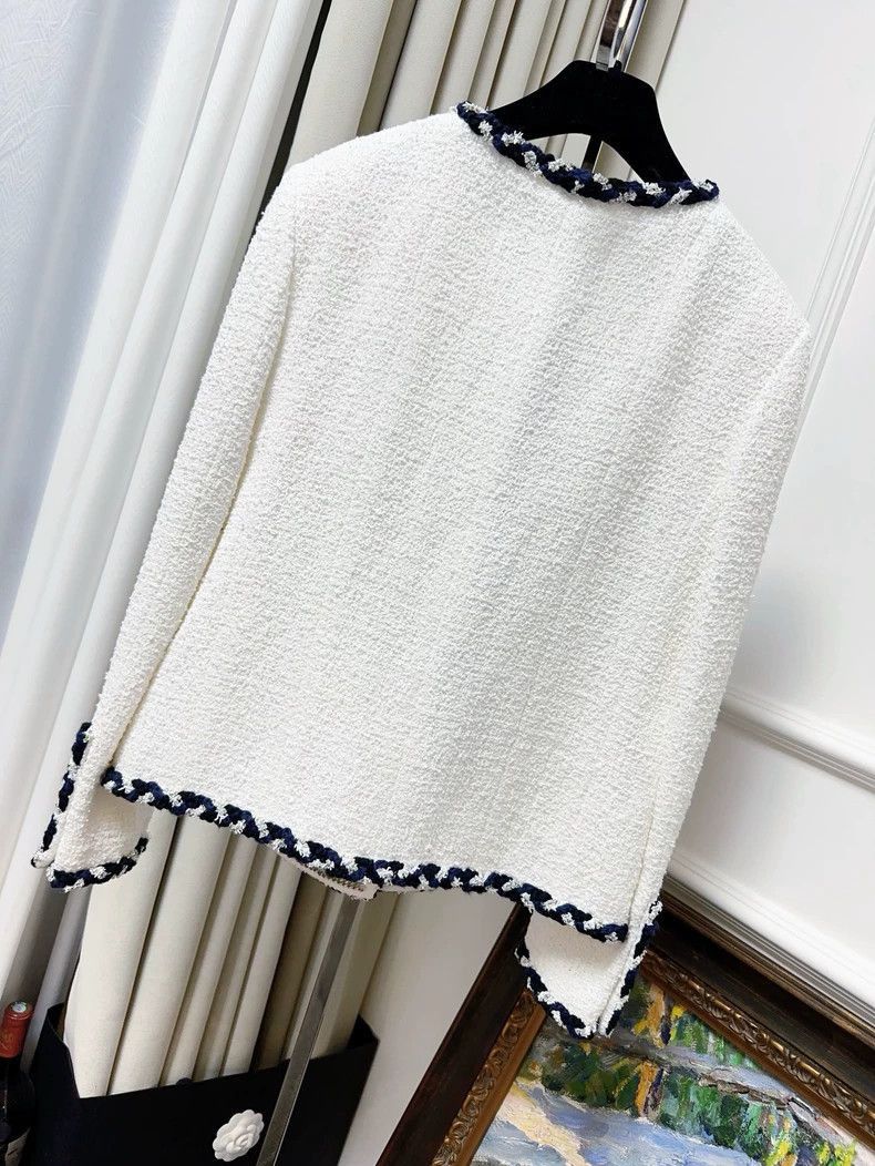 Chanel Chanel 23C White Diamond Trim Knit Jacket Size L / US 10 / IT 46 - 2 Thumbnail