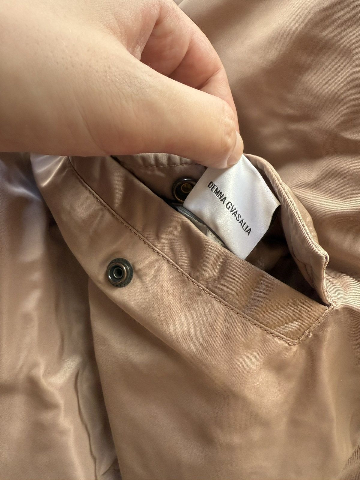 Vetements Vetements AW17 Rose Reversible Deconstructed Alpha Bomber Size US S / EU 44-46 / 1 - 10 Thumbnail