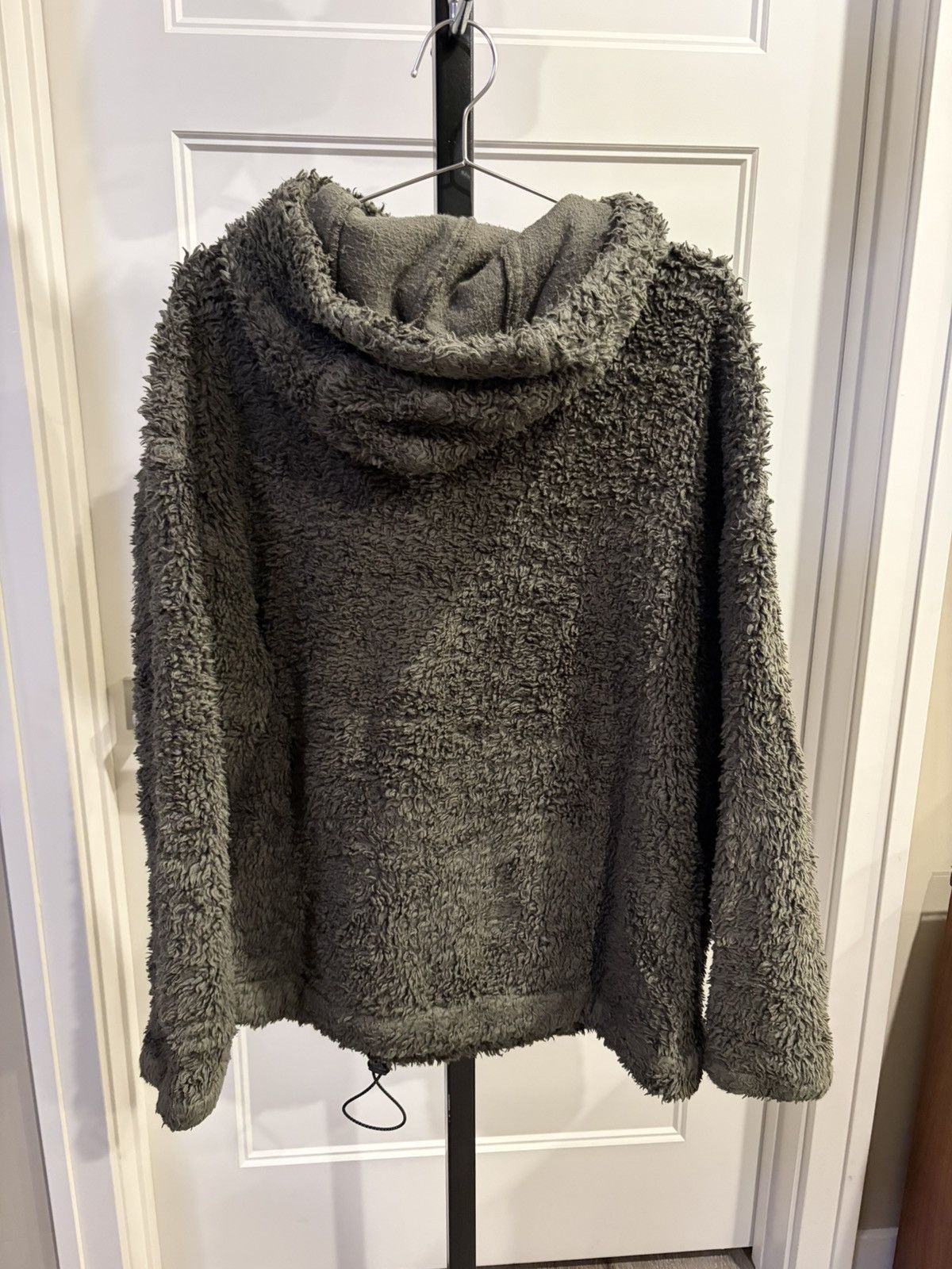 18 East High Pile Hoodie Size US XL / EU 56 / 4 - 2 Thumbnail
