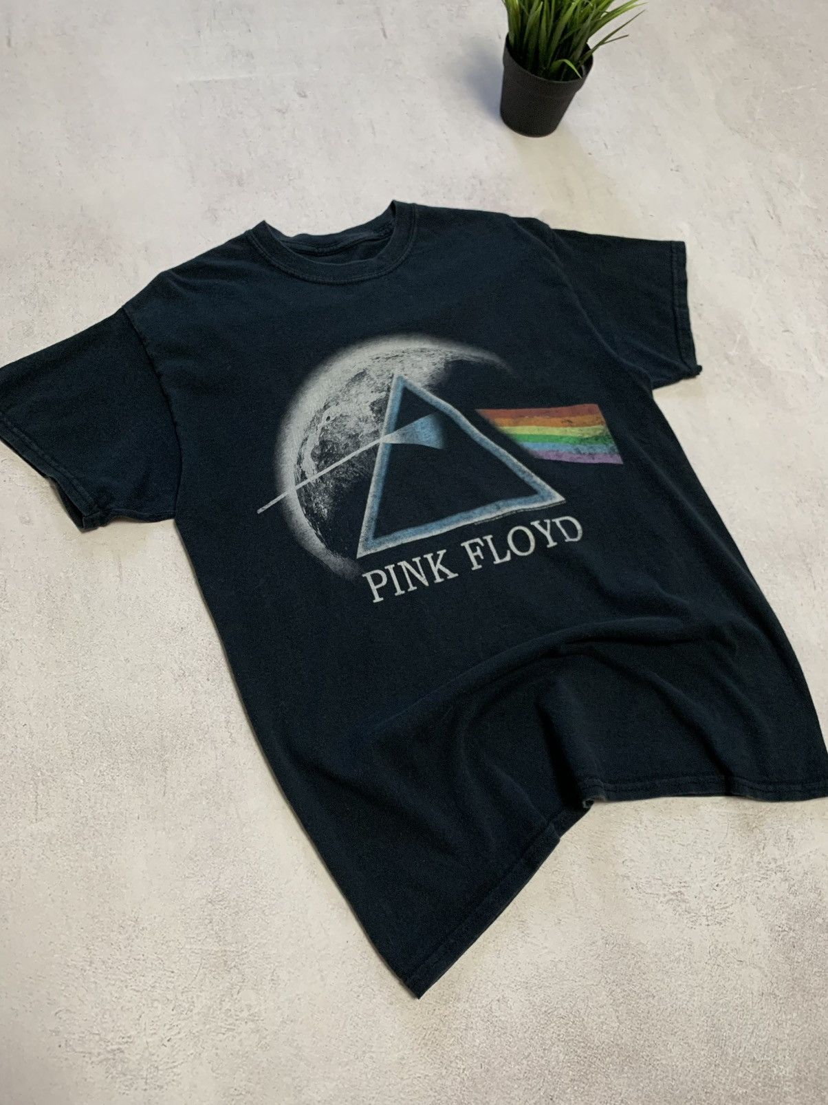 Band Tees × Pink Floyd Vintage Pink Floyd T Shirt Tee Big Logo Rock Y2K 90s Size US M / EU 48-50 / 2 - 5 Thumbnail