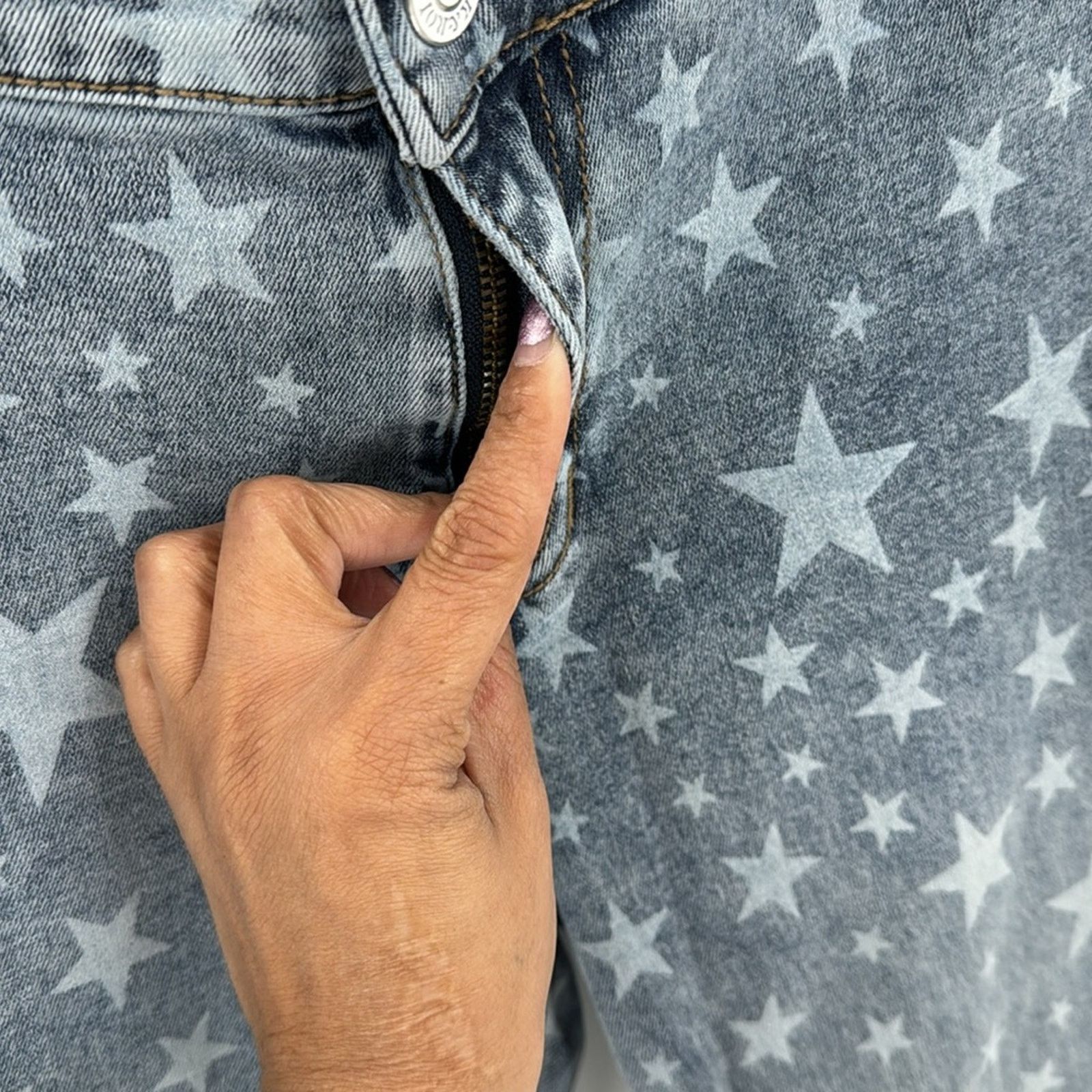 Other Rock & Roll Denim Star High Rise Bell-Bottom Jeans sz 27x34 Size 27" / US 4 / IT 40 - 8 Thumbnail