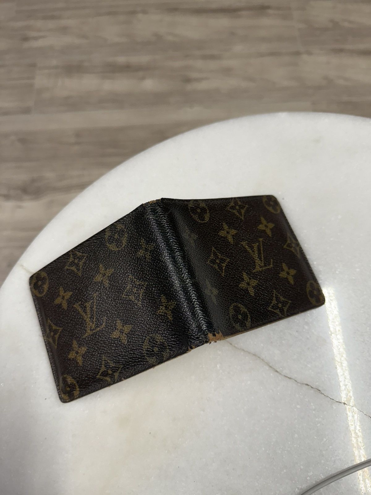 Louis Vuitton Louis Vuitton Brown Monogram Bifold Leather Men’s Wallet Size ONE SIZE - 2 Thumbnail