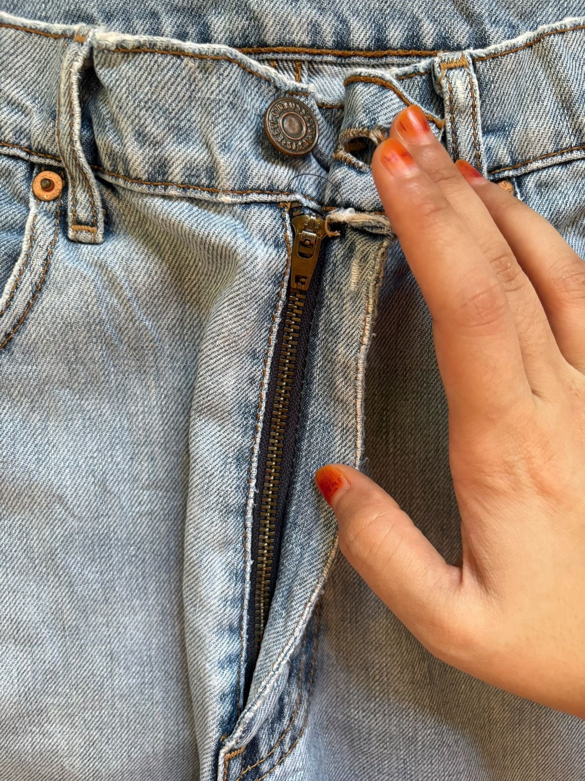 Levi's × Levi's Vintage Clothing Vintage 90s Levis 508 Faded Wash Loose Jeans Size US 31 - 3 Thumbnail