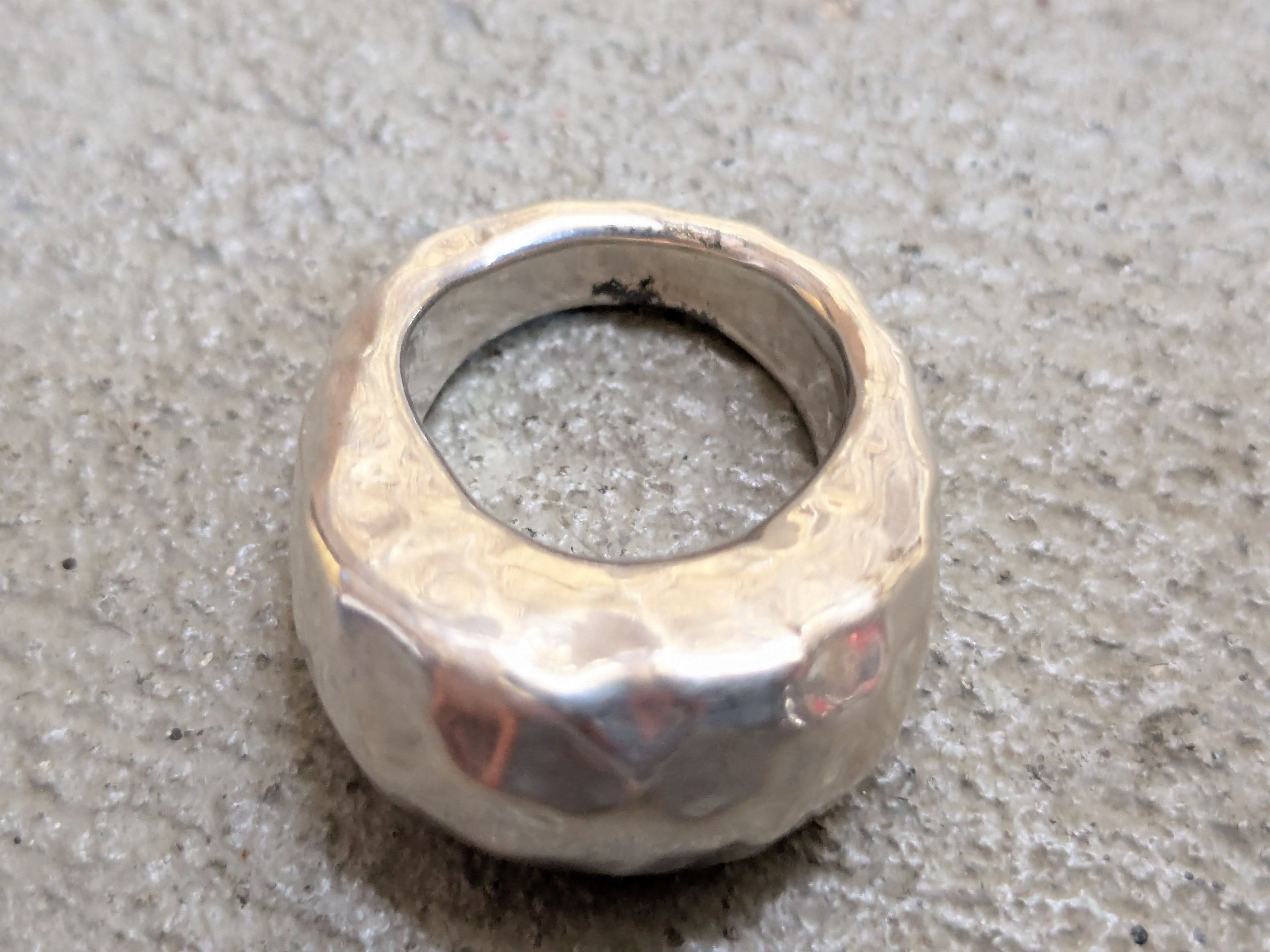 Jewelry Vintage Sterling Silver Ring 7 Modern Hammered Abstract Size ONE SIZE - 8 Thumbnail