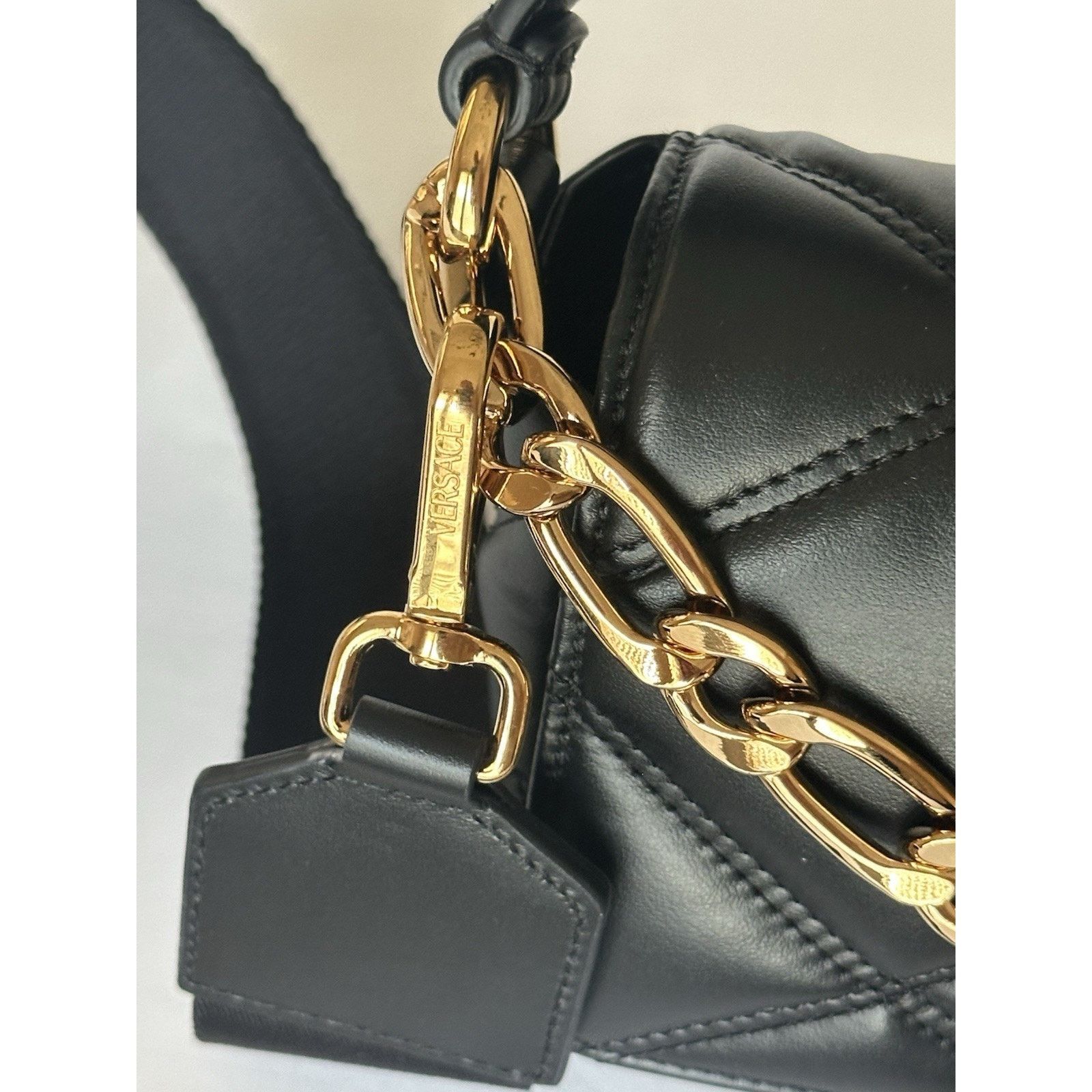Versace Versace Quilted Leather Black Small Shoulder Bag 1014521 Size ONE SIZE - 10 Thumbnail