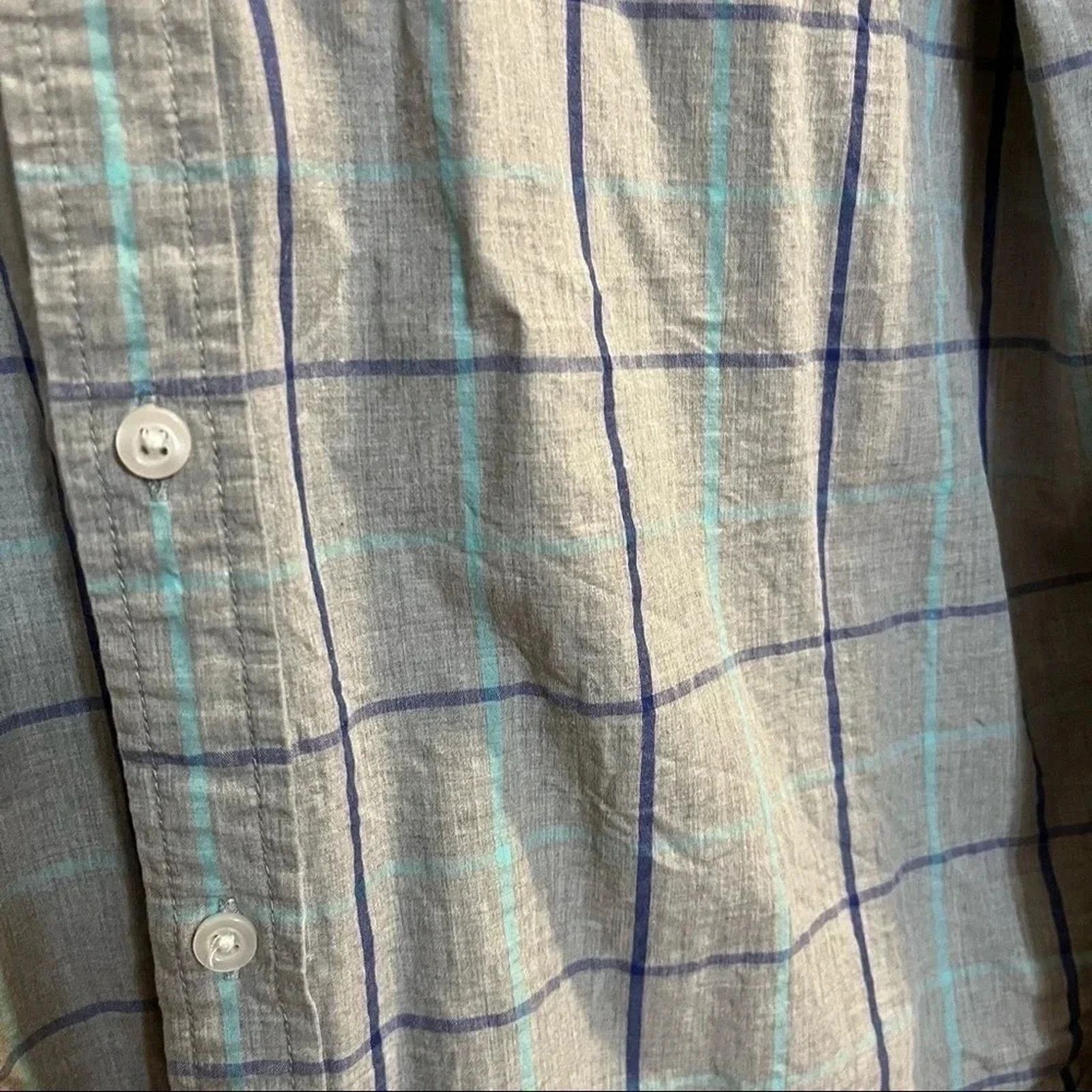 Old Navy Old Navy Slim Fit The Signature Shirt sz XL Button Up Shirt Size US XL / EU 56 / 4 - 2 Thumbnail