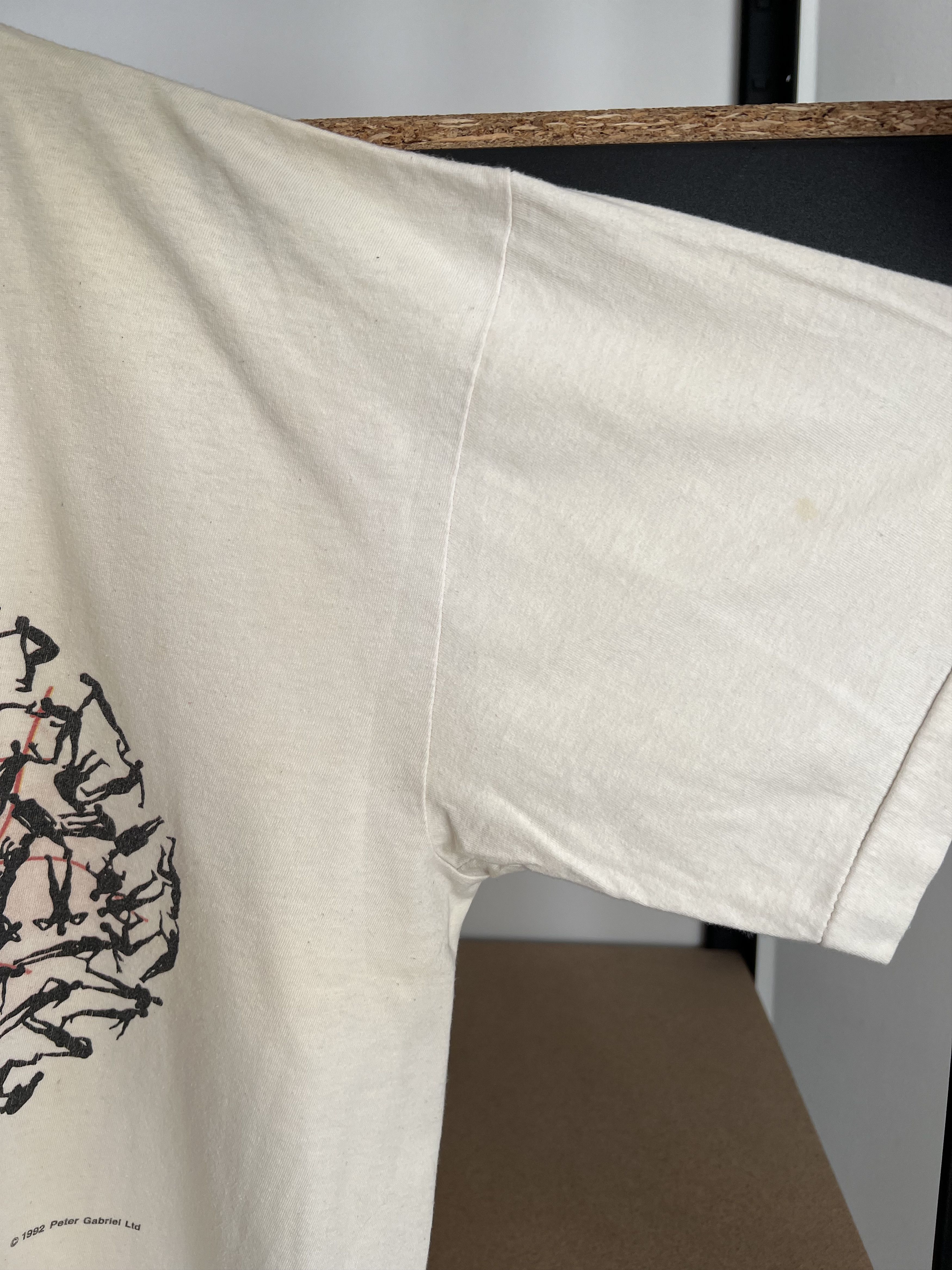 Band Tees Vintage 1992 Peter Gabriel Blood of Eden Art White T-shirt Size US XL / EU 56 / 4 - 13 Thumbnail