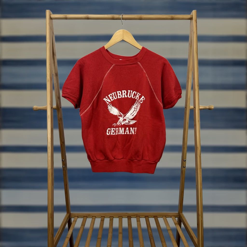 Vintage VTG 70s Neubrucke Germany Eagle Bundeswappen Raglan Soft Worn Sweatshirt XL Red Mens Pullover Fade Raglan Vintage Sweatshirt Size US XL / EU 56 / 4 - 1 Thumbnail