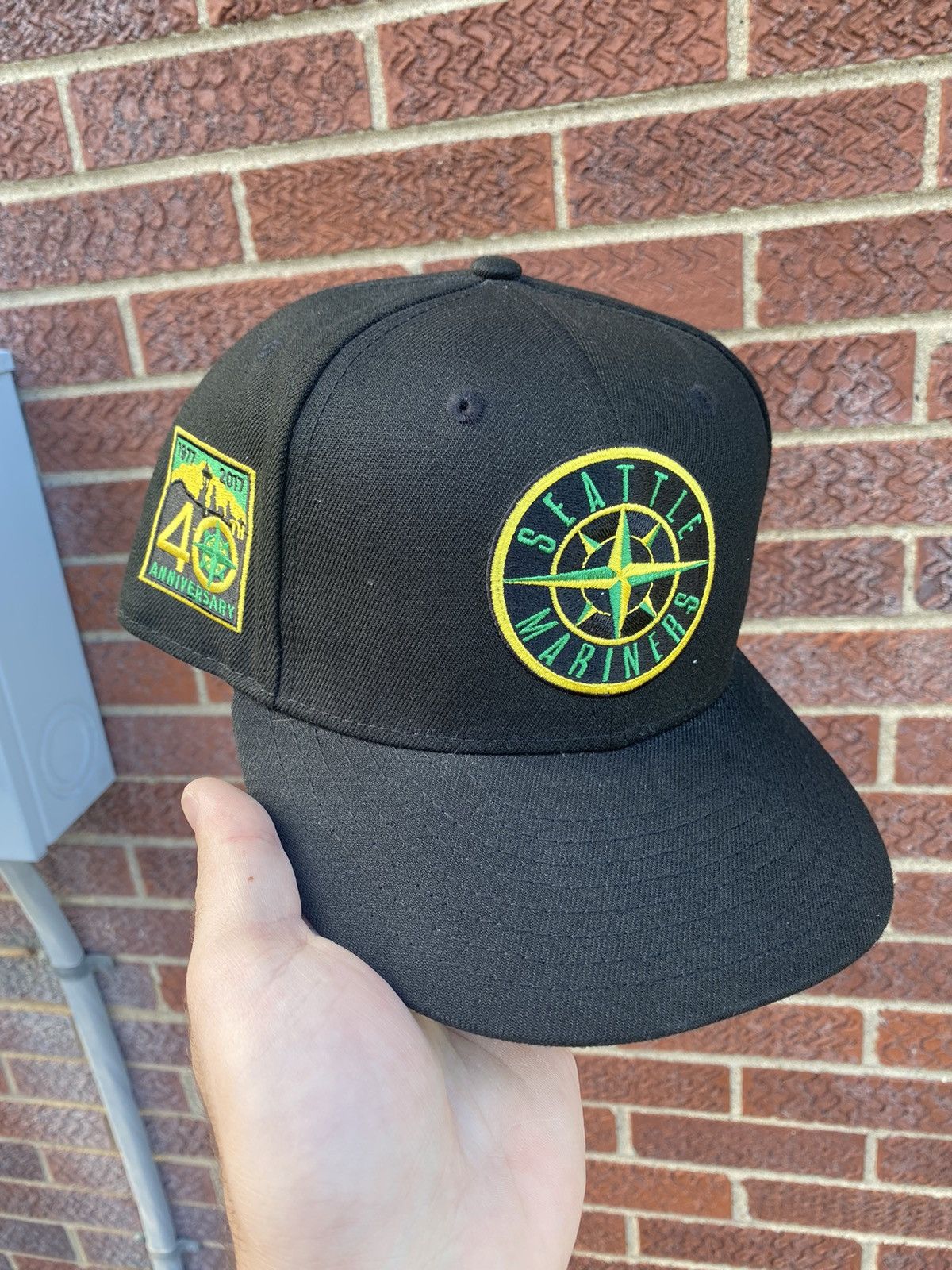 Stone Island Seattle mariners “ Stone island “    🏝️ | Grailed