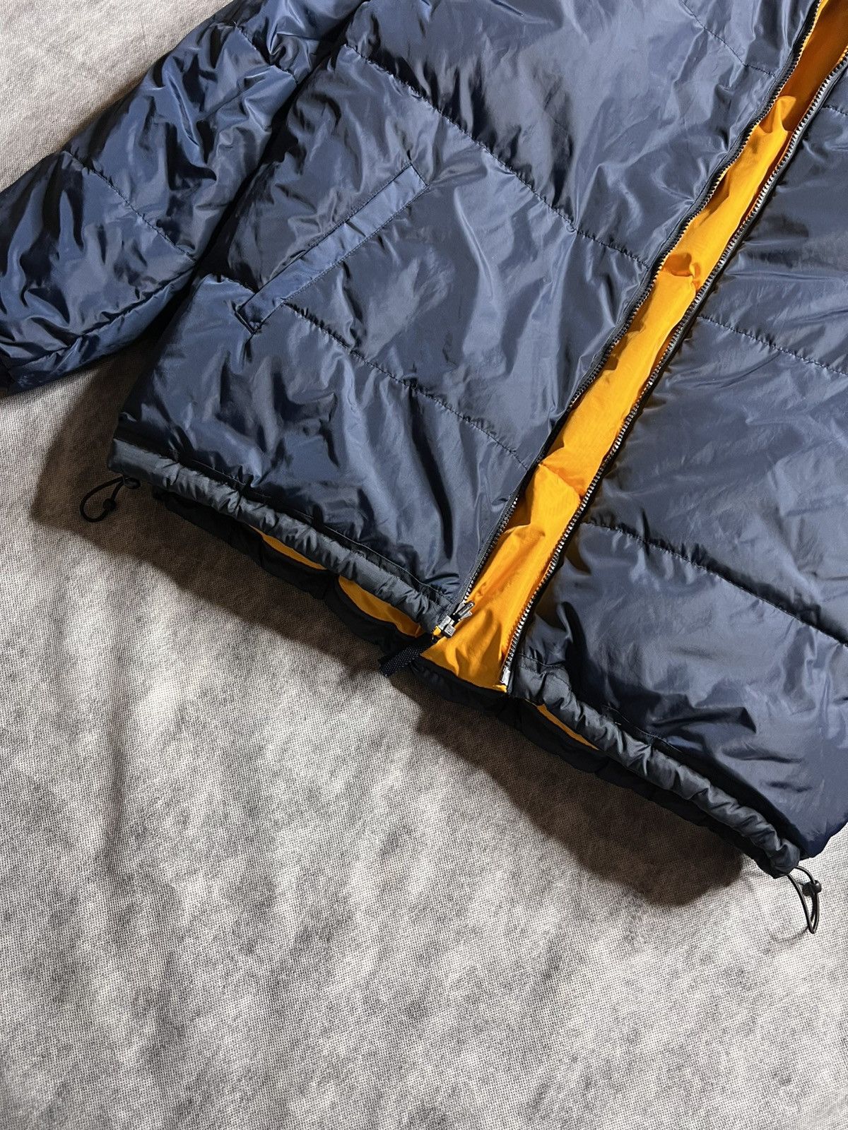 Helly Hansen Helly Hansen Vintage Down Jacket Puffer Size XL Size US XL / EU 56 / 4 - 15 Thumbnail