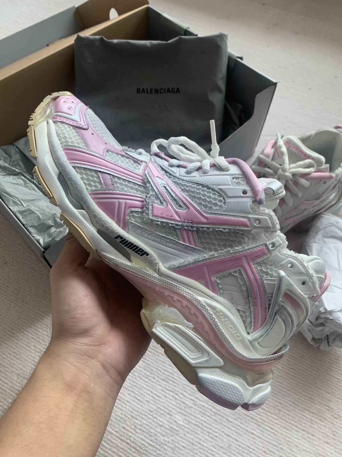 Balenciaga Balenciaga Runner Pink Size US 9 / EU 42 - 2 Thumbnail