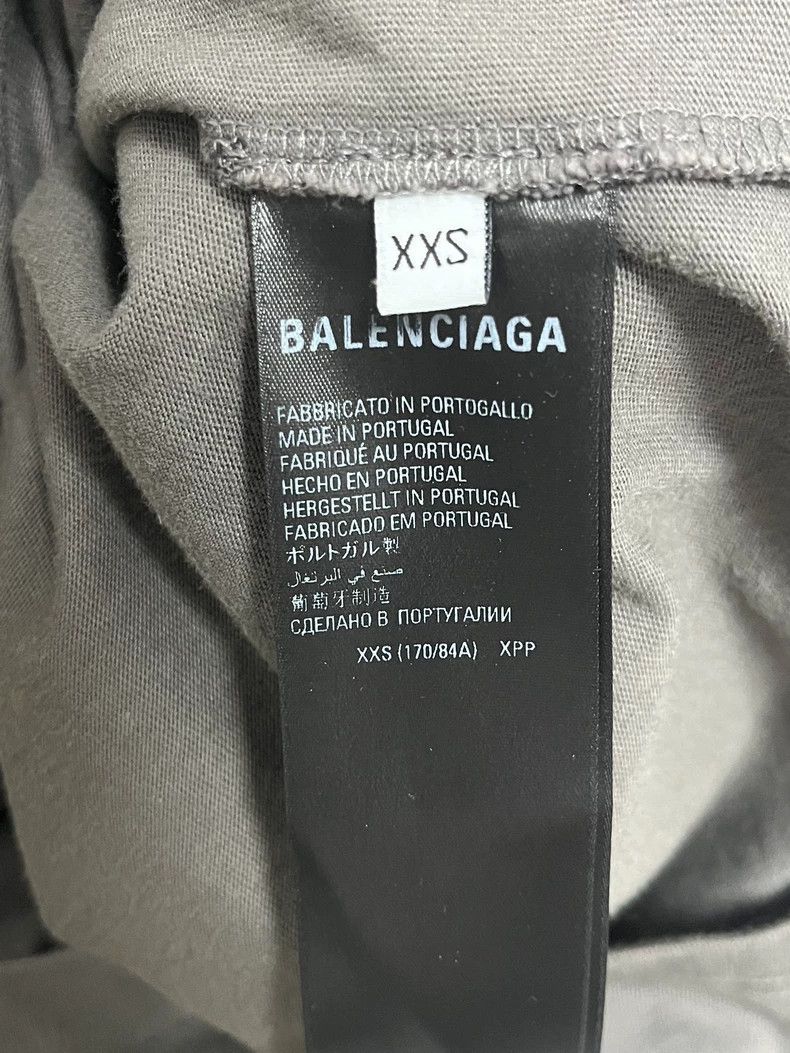 Balenciaga Balenciaga Gray Worn Printed Crack Crack Coke Short Sleeve Size US XXS / EU 40 - 7 Thumbnail