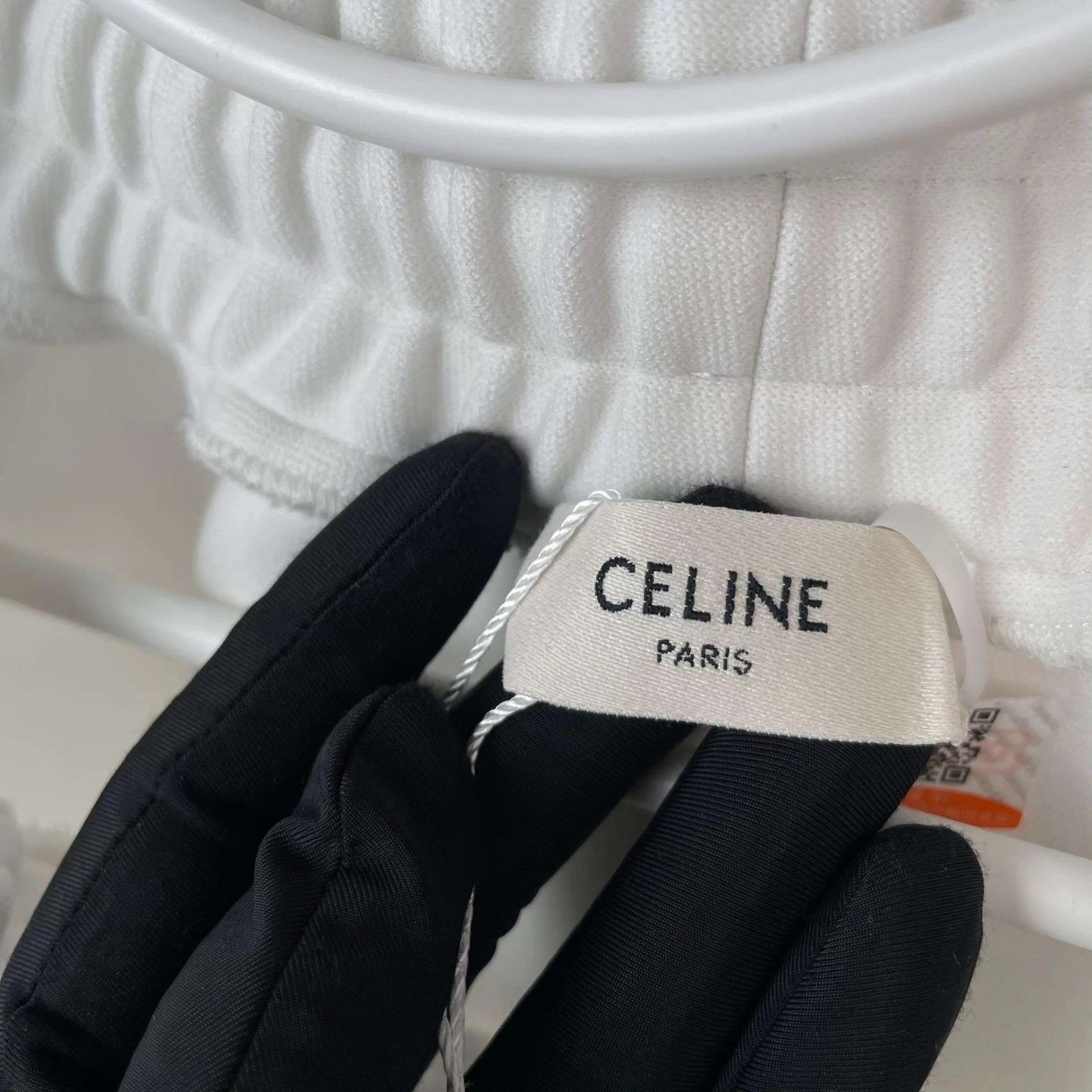 Celine Celine Triomphe Gold Buckle Embroidered Logo Solid Short M Size 28" / US 6 / IT 42 - 4 Thumbnail