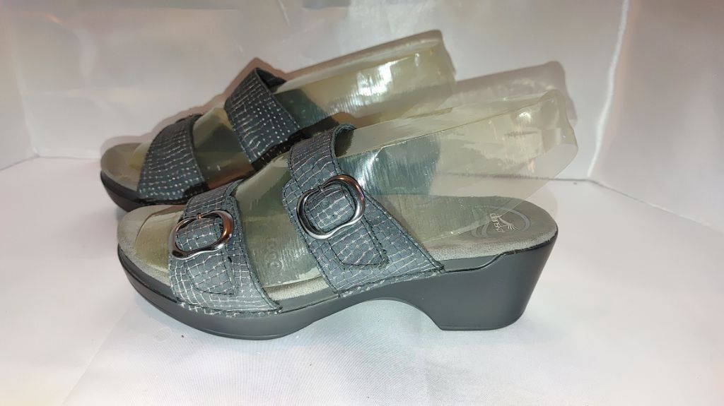 Dansko Dansko Sandals Size 38 Size US 7.5 / IT 37.5 - 2 Thumbnail