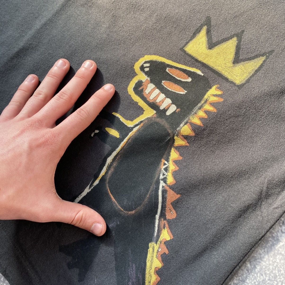 Uniqlo Designer Uniqlo Jean-Michel Basquiat Big logo y2k tee Size M / US 6-8 / IT 42-44 - 6 Thumbnail