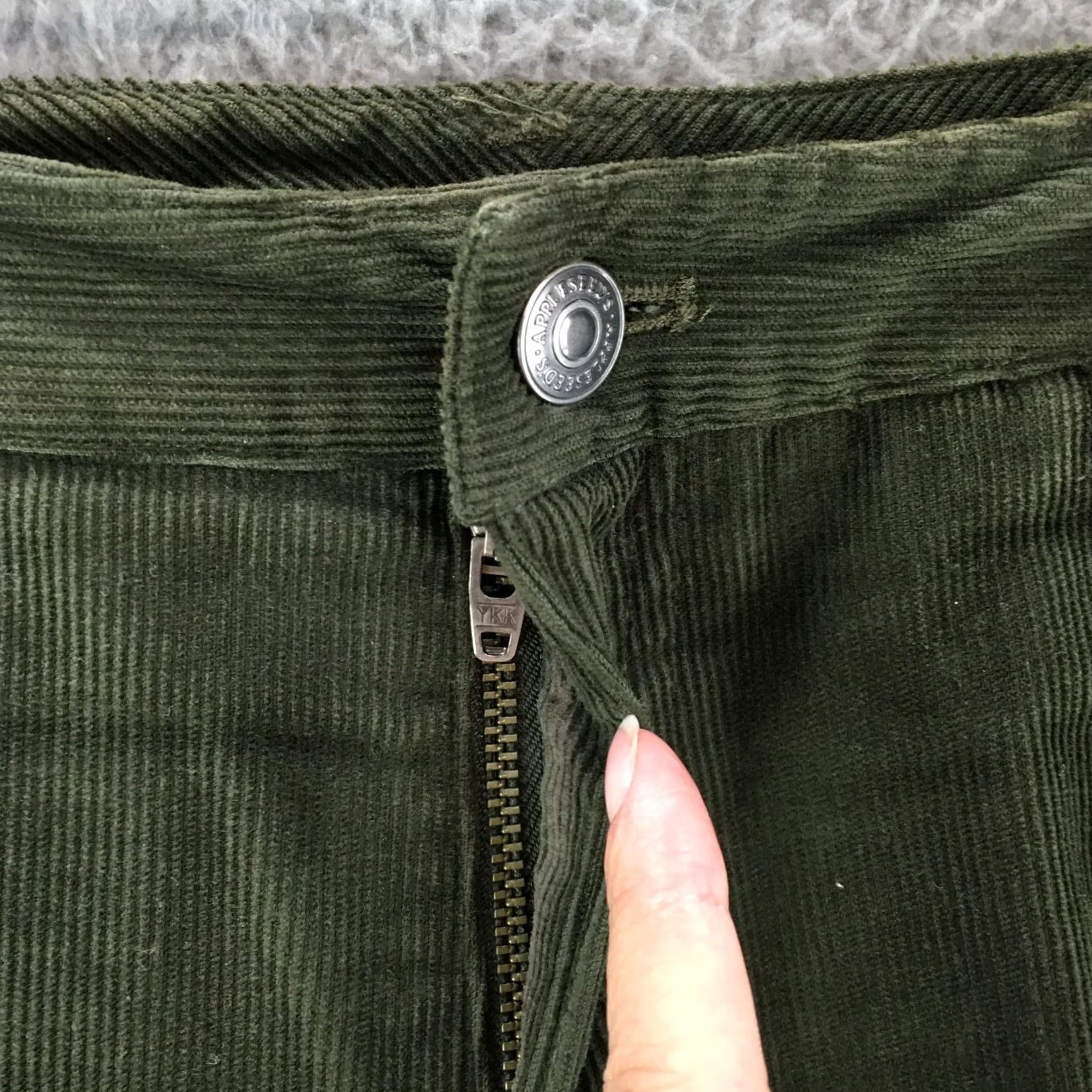 Vintage Appleseed's Straight Leg Corduroy Pants Womens 8P Green HI-Rise Zip Fly Button Size 30" / US 8 / IT 44 - 4 Thumbnail