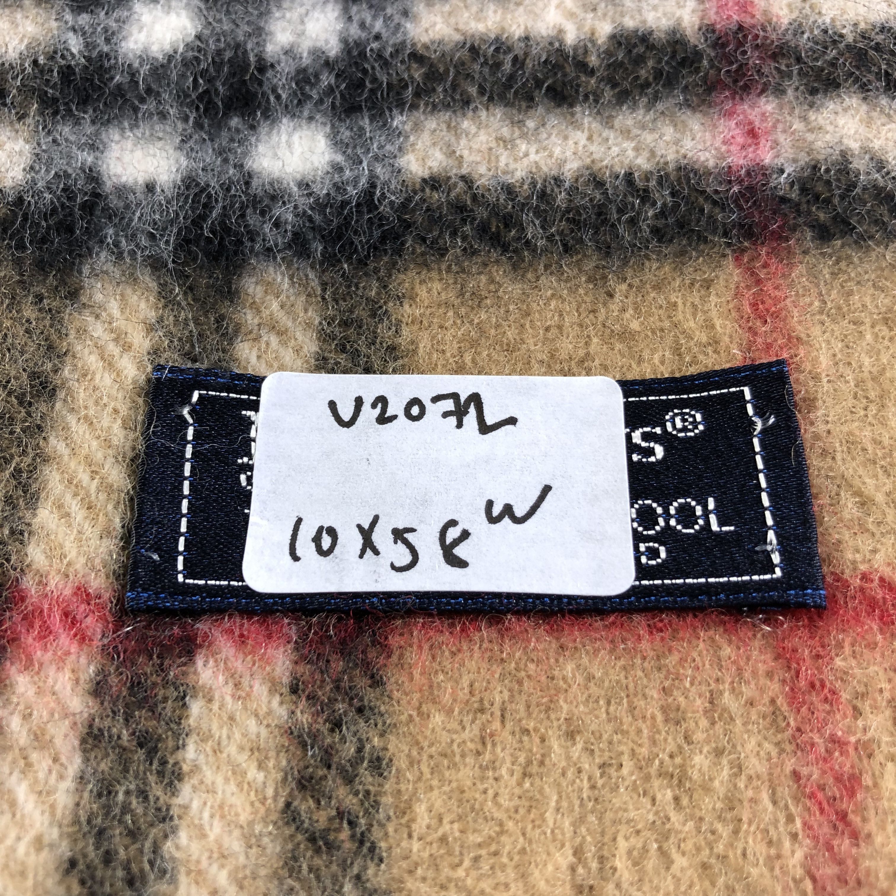 Burberry Burberrys Tan Wool Nova Check Scarf Muffler Neckwear V2072 Size ONE SIZE - 6 Thumbnail