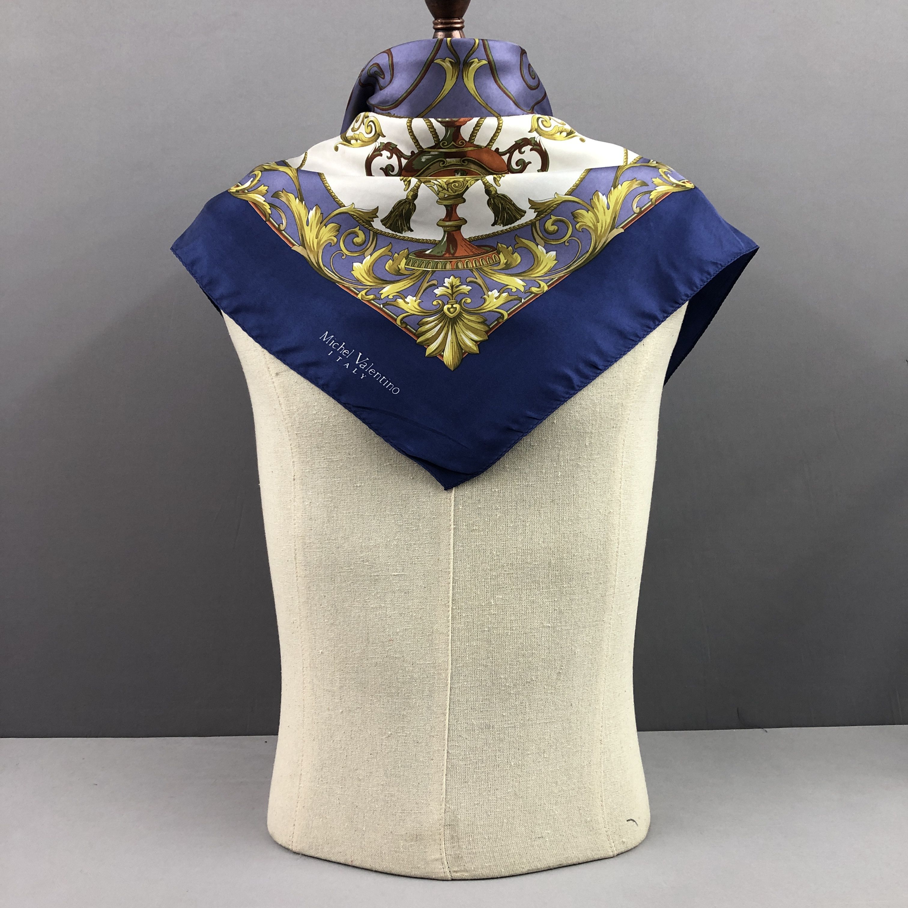 Other × Vintage Vintage Michel Valentino SILK Scarf Twill Stole Wraps Scarve Size ONE SIZE - 2 Thumbnail