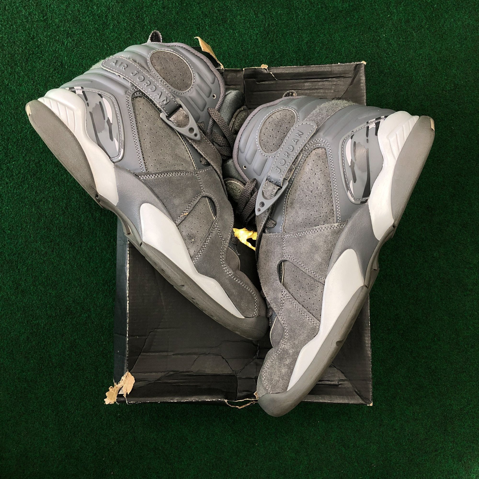 Nike Pre-Owned Air Jordan 8 Retro ‘Cool Grey’ - Size 10.5 Size US 10.5 / EU 43-44 - 1 Thumbnail