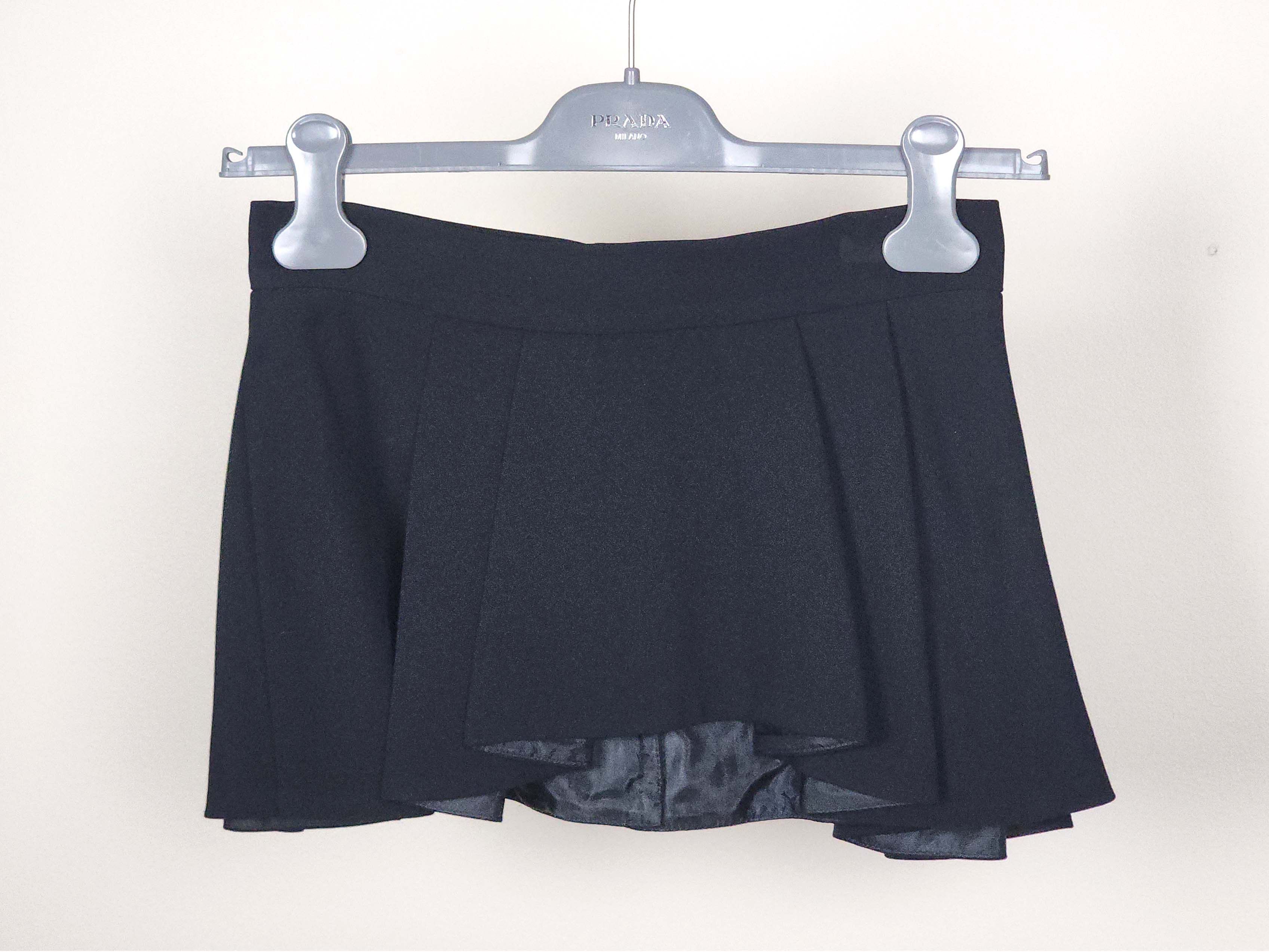 Prada Black Pleated Peplum Mini Skirt IT40/US6 Size 28" / US 6 / IT 42 - 1 Thumbnail