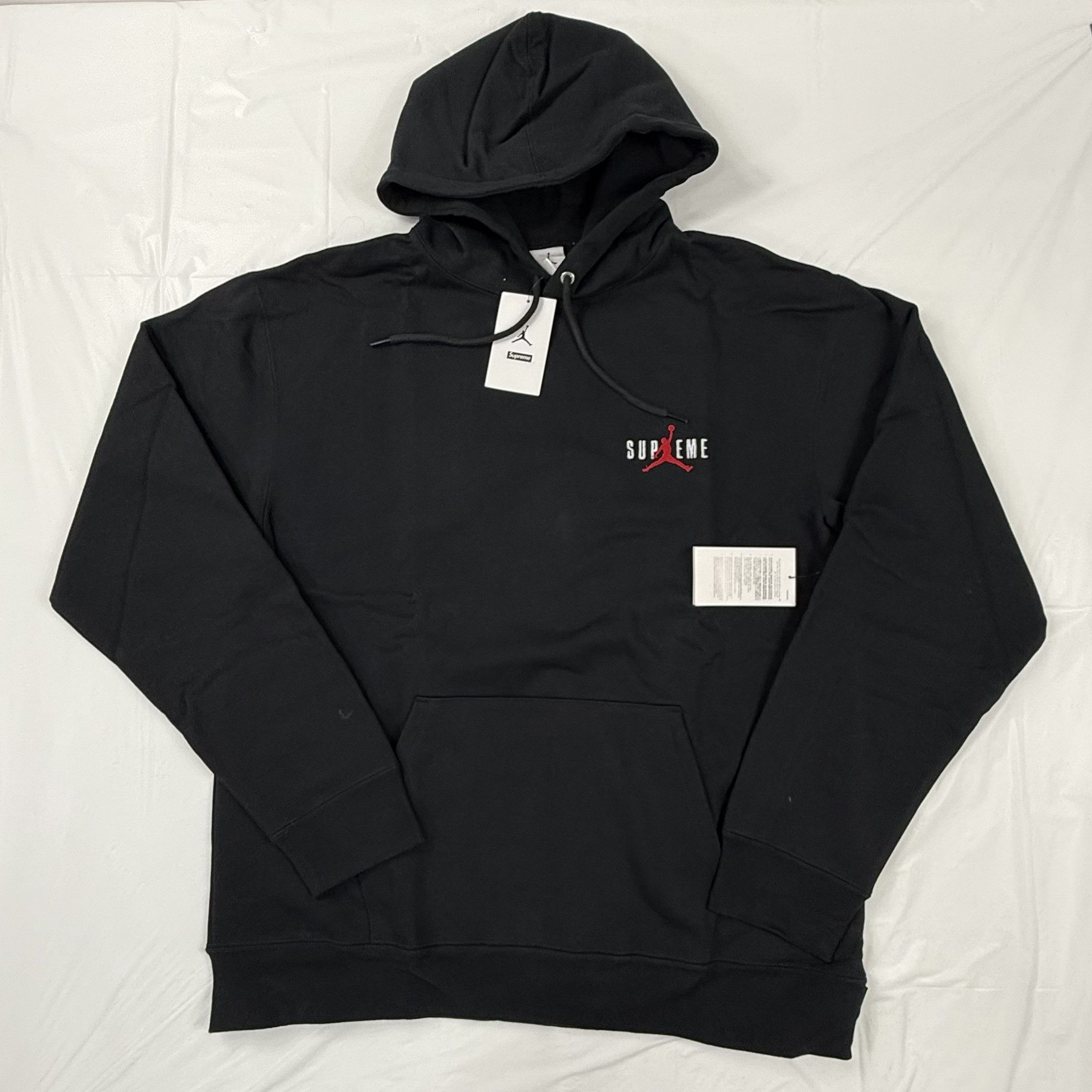 Jordan Brand × Supreme Supreme Jordan Hoodie Black Sweatshirt Size L NEW Size US L / EU 52-54 / 3 - 2 Thumbnail