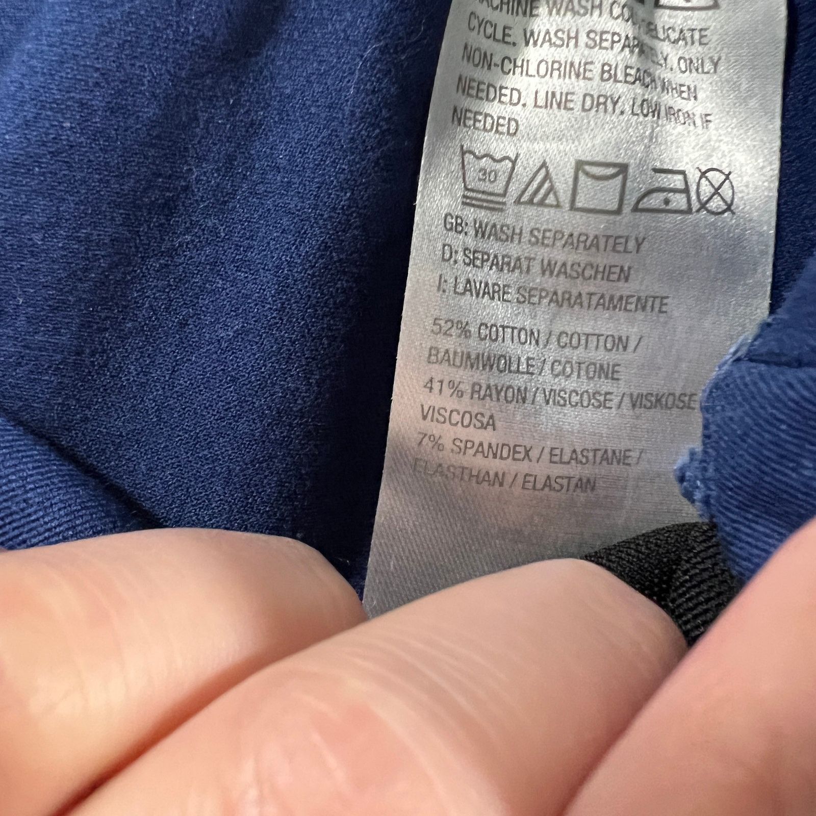 Other Isaac Mizrahi Live! Stretch Crop Wide Leg with Butto Size 34" / US 12 / IT 48 - 9 Thumbnail