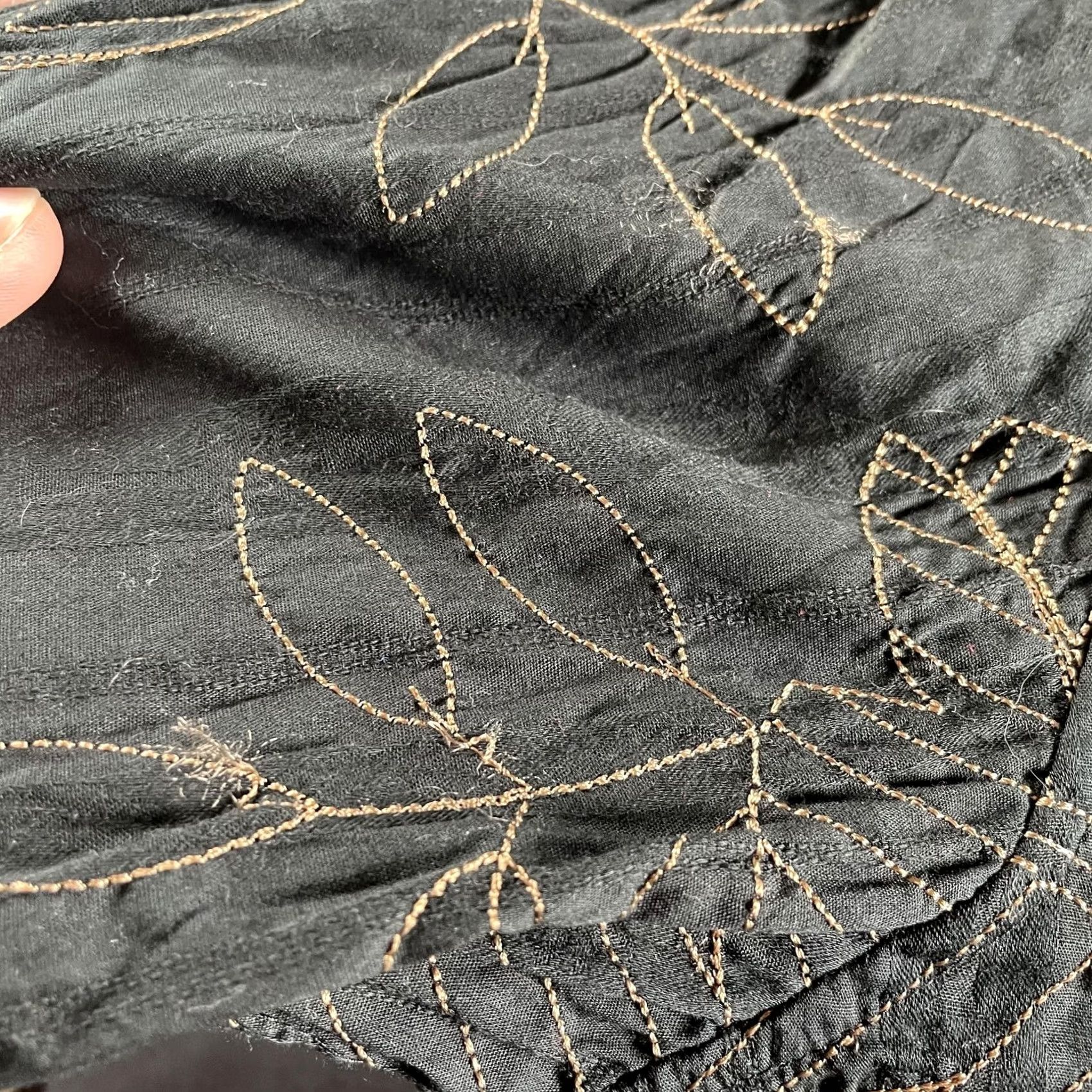 Tori Richard Tori Richard Shirt Mens Large Black Embroidered Leaf Hawaiian Aloha Cotton Size US L / EU 52-54 / 3 - 5 Thumbnail