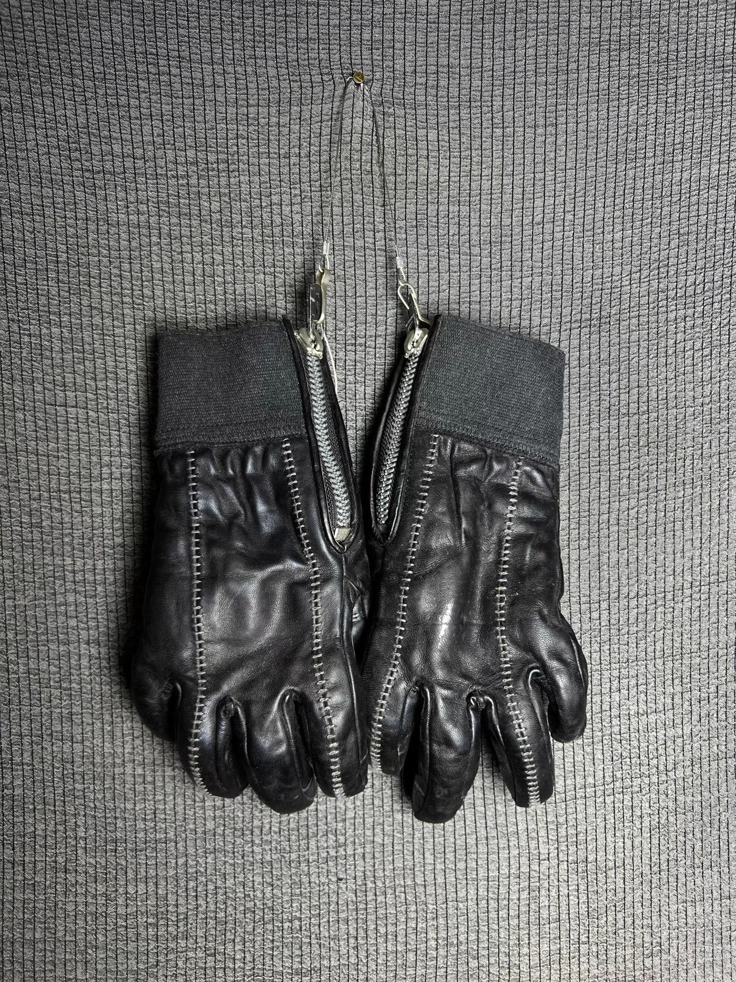D.Hygen D.HYGEN avant-garde horsehide zip gloves Size ONE SIZE - 2 Thumbnail