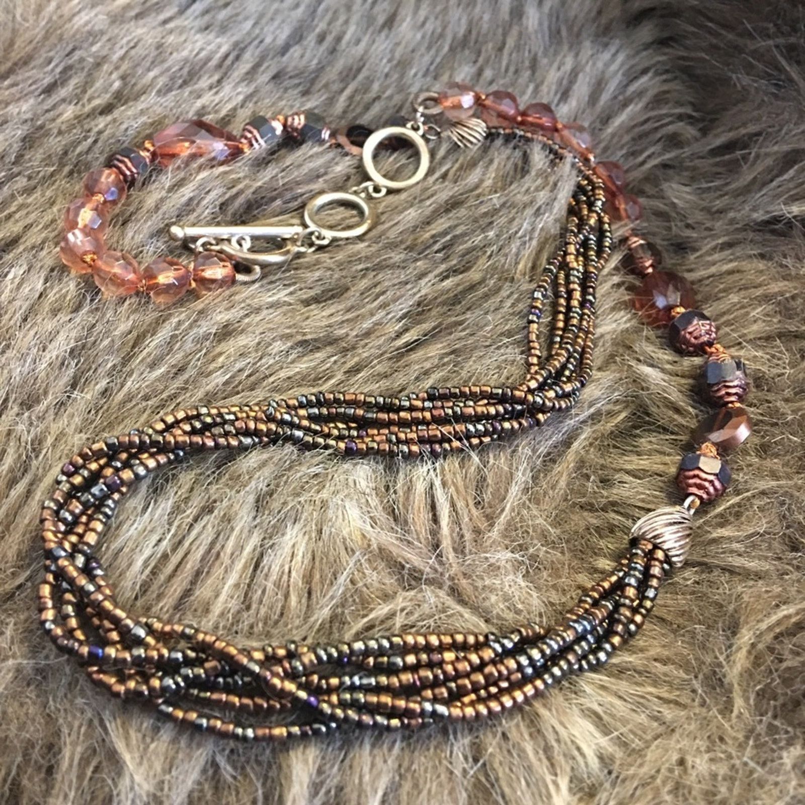 Jewelry Vintage Liz Claiborne beaded toggle clasp necklace Size ONE SIZE - 9 Thumbnail