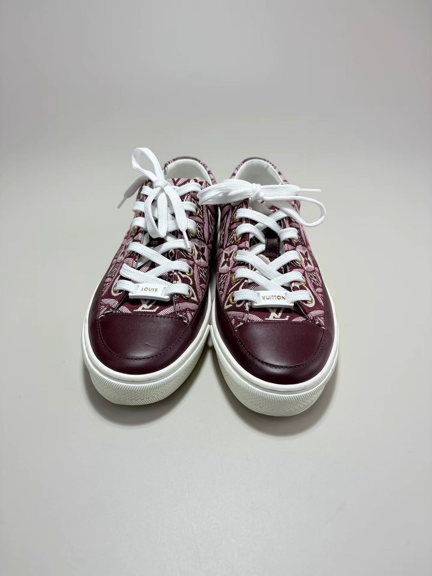 Louis Vuitton LV Burgundy 1854 Logo Low-Top Sneakers Size US 6 / IT 36 - 2 Thumbnail