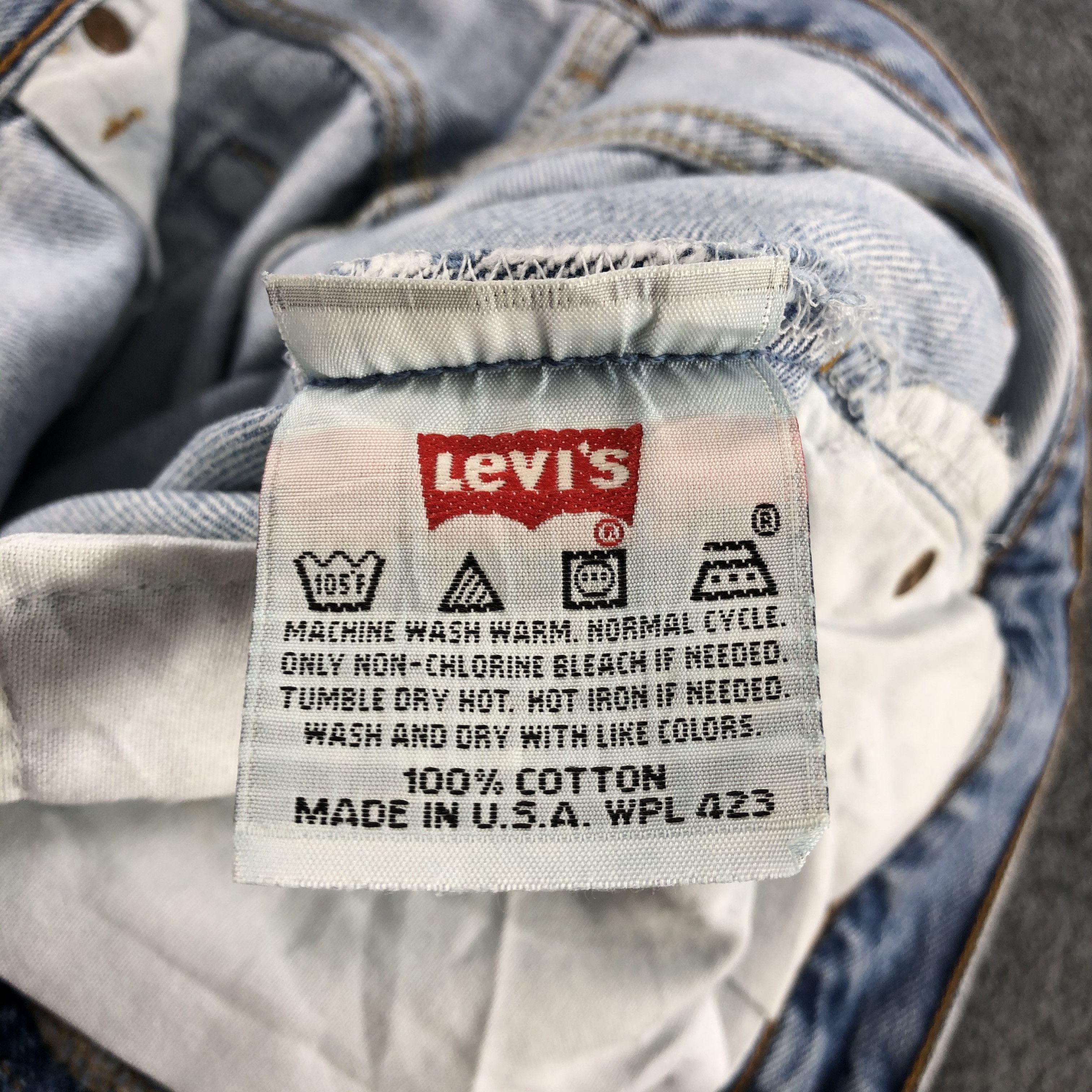 Levi's Vintage 90s Light Wash Levis 501 Jeans-J1900 Size US 29 - 11 Thumbnail