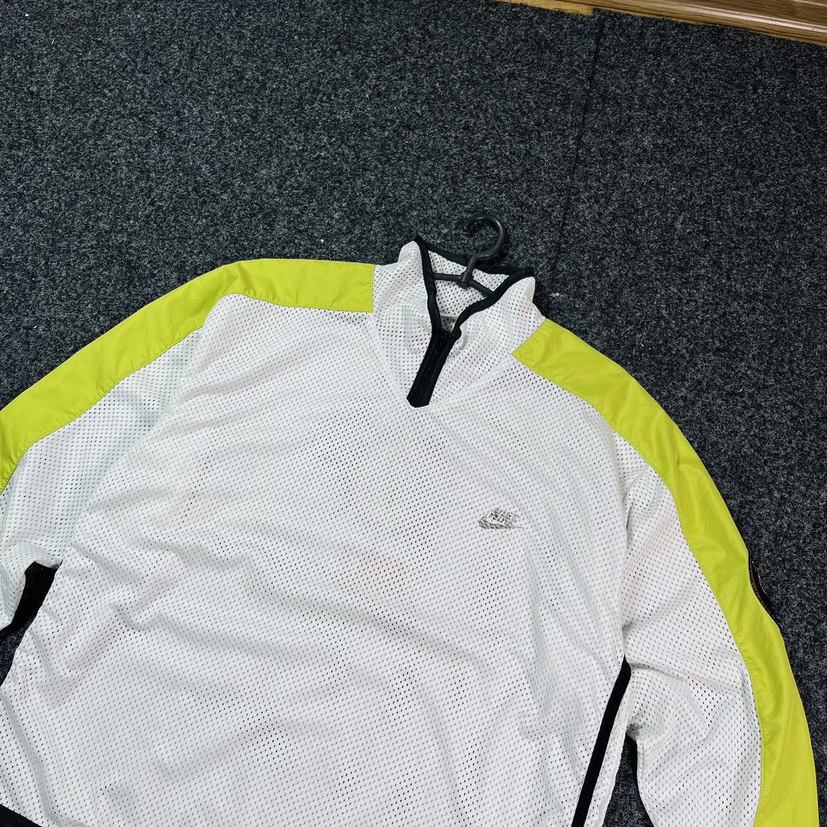 Nike Nike International jacket vintage track windbreaker Size US M / EU 48-50 / 2 - 4 Thumbnail