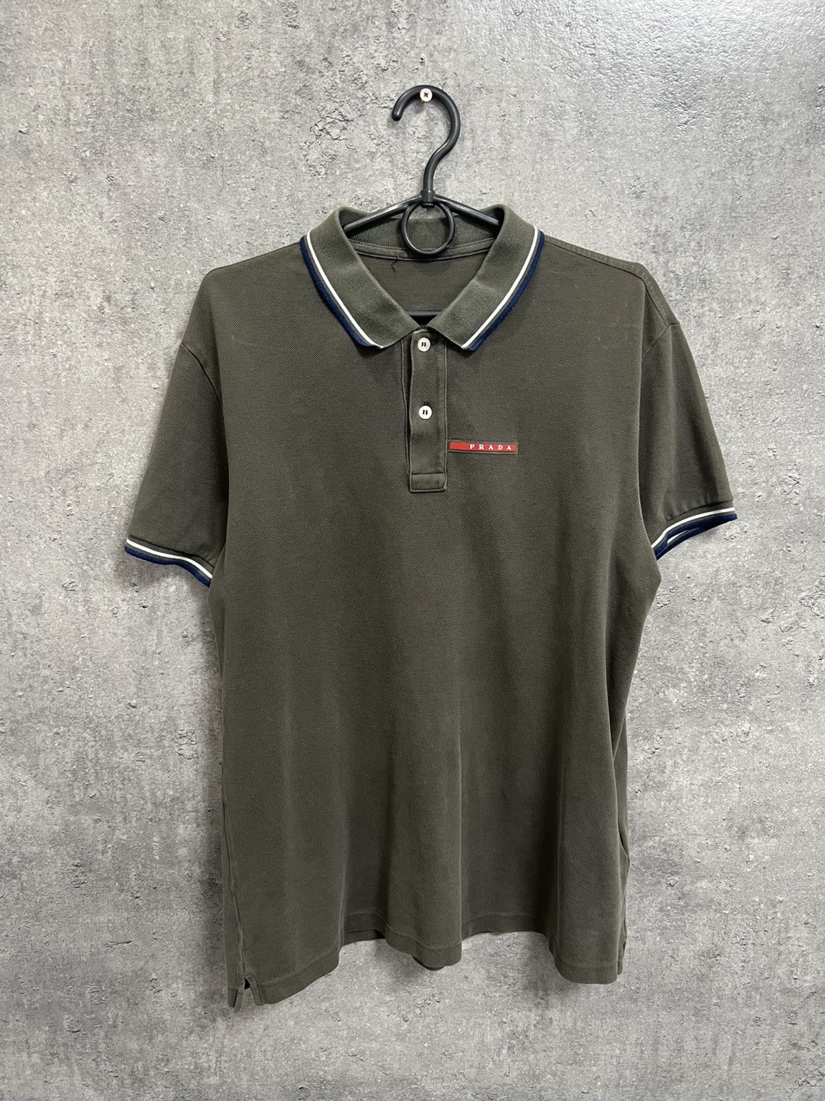 Prada Prada Polo Red Tab T Shirt Size US M / EU 48-50 / 2 - 1 Thumbnail
