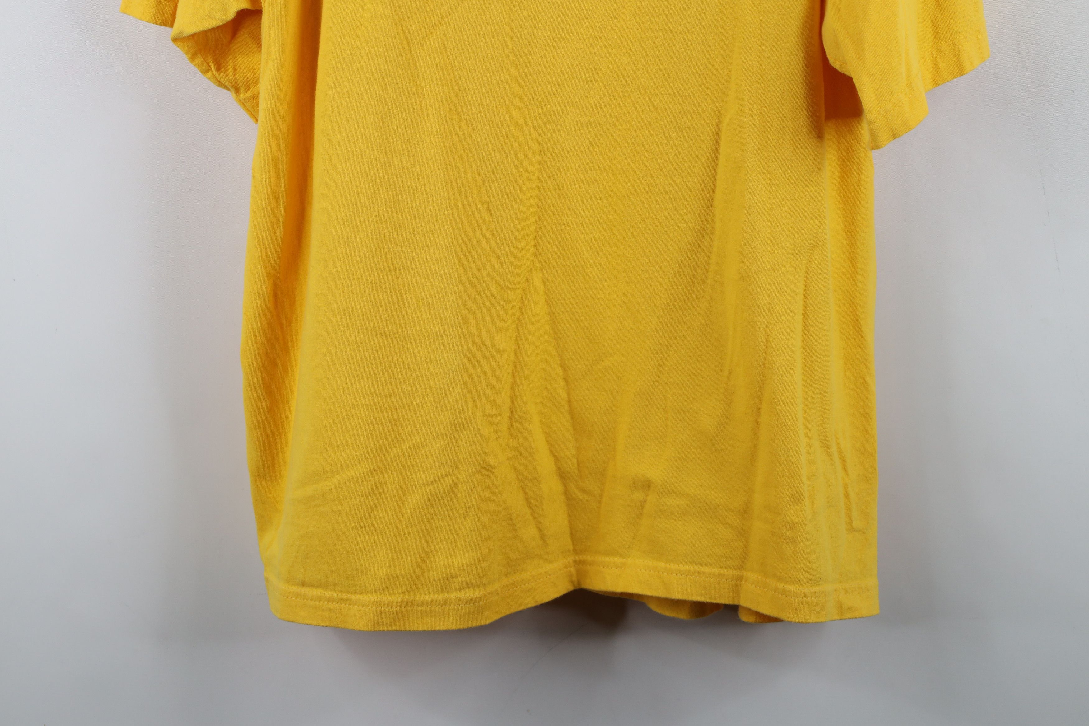 Vintage Vintage 90s Streetwear Anchorage Alaska USA Flag T-Shirt Size US XL / EU 56 / 4 - 3 Thumbnail