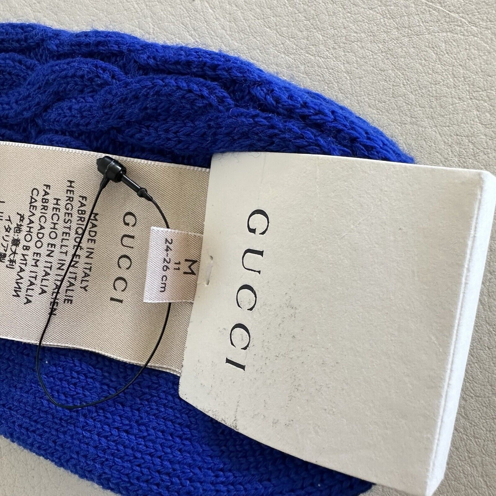 Gucci NWT GUCCI CABLE KNIT SOCKS BLUE RED Ankle SZ M Size ONE SIZE - 3 Thumbnail