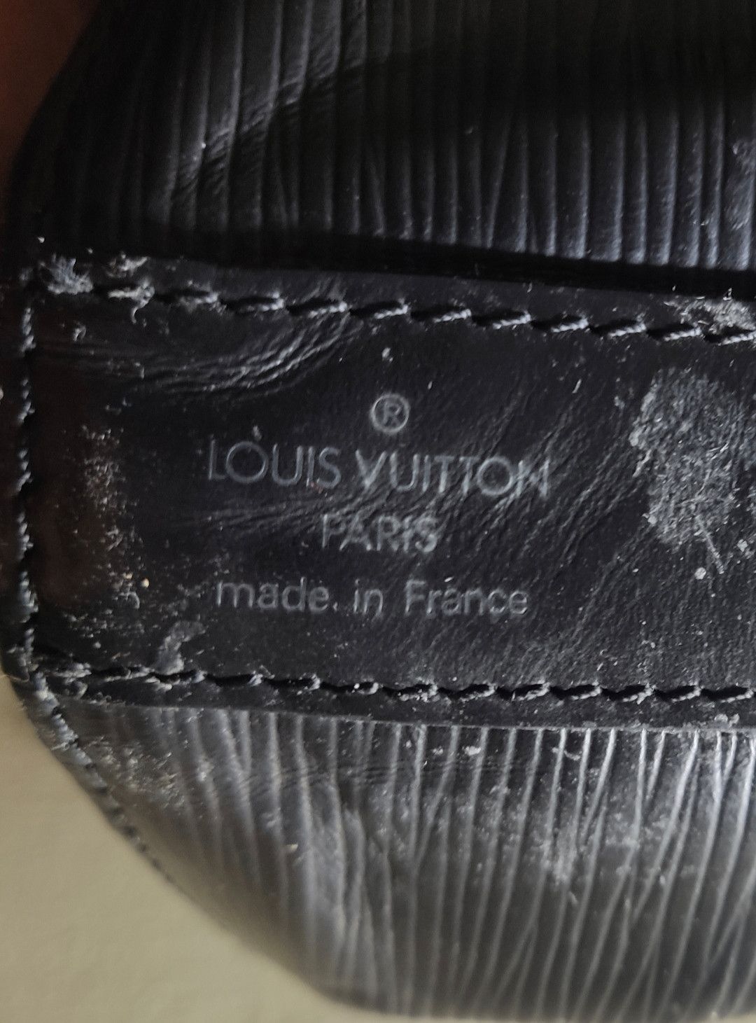 Louis Vuitton Louis Vuitton Noir Epi Leather Sac Depaule Bag Size ONE SIZE - 12 Thumbnail