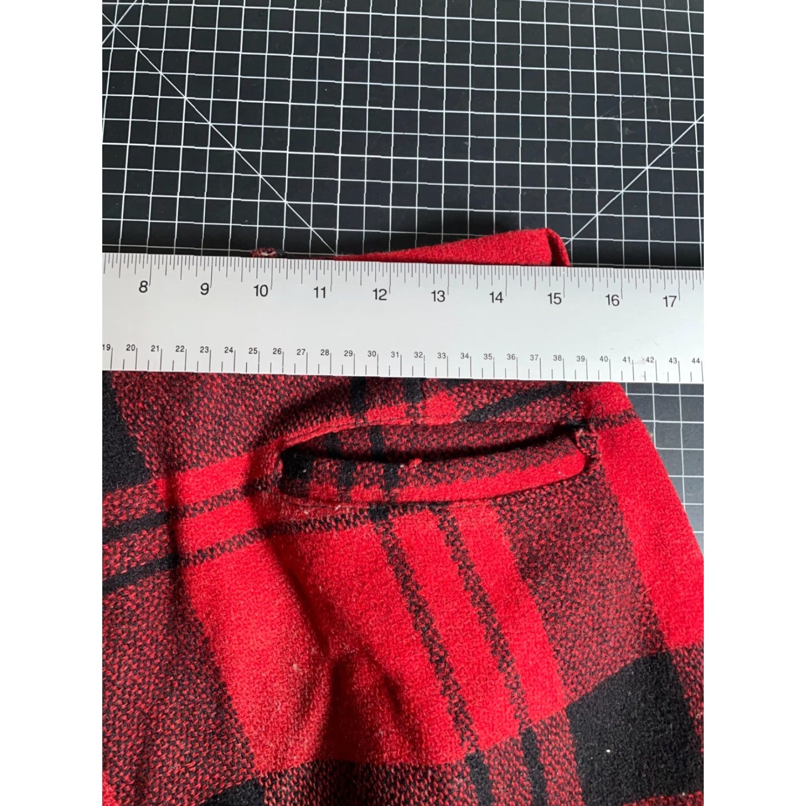 Vintage VINTAGE Wool Buffalo Plaid Hunting Pants Men's 30 x 28 Red Black Heavyweight Unlined Size US 30 / EU 46 - 5 Thumbnail
