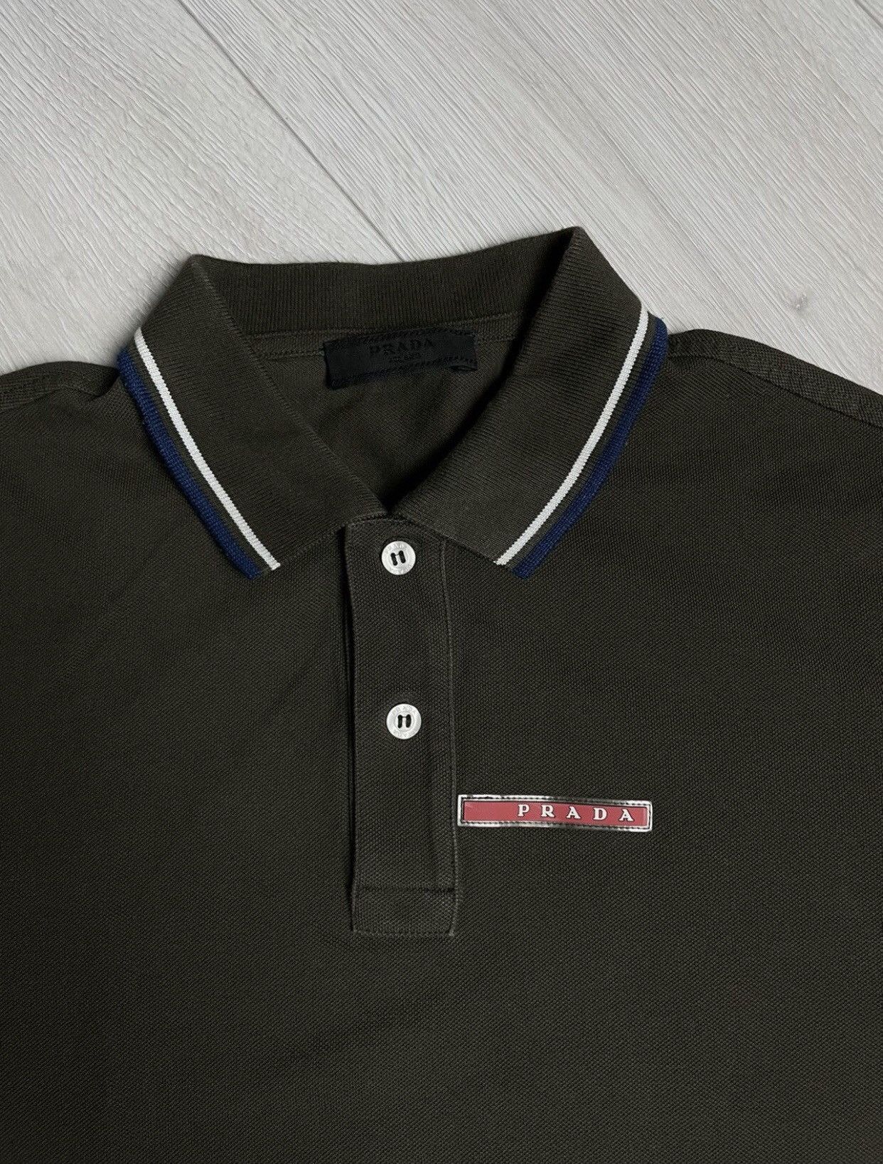 Prada Prada Red Tab brown polo shirt Size US S / EU 44-46 / 1 - 3 Thumbnail