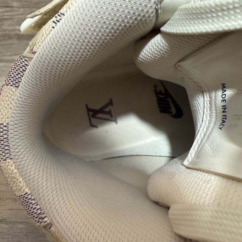 Louis Vuitton Nike x Louis Vuitton Stylish High-Top Sneakers -2505 Size US 9 / EU 42 - 5 Thumbnail