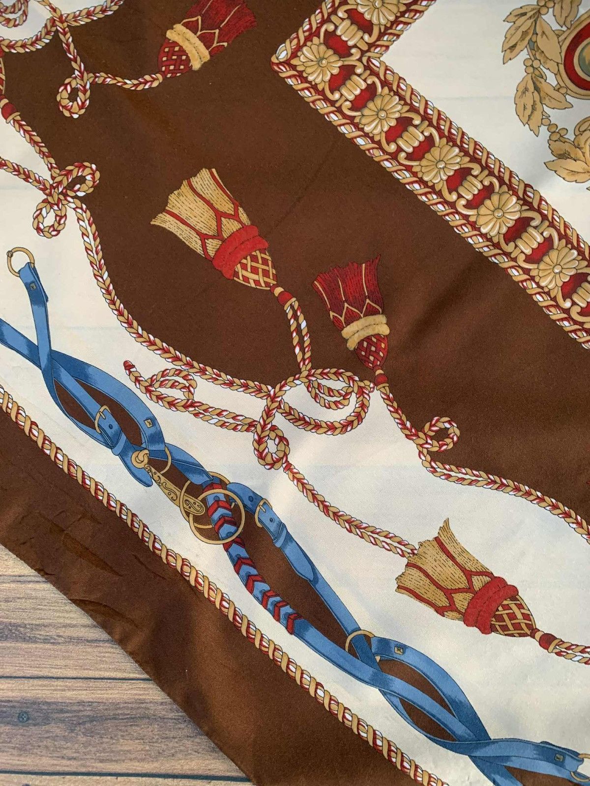 Vintage Scarft royal flag Size ONE SIZE - 1 Thumbnail