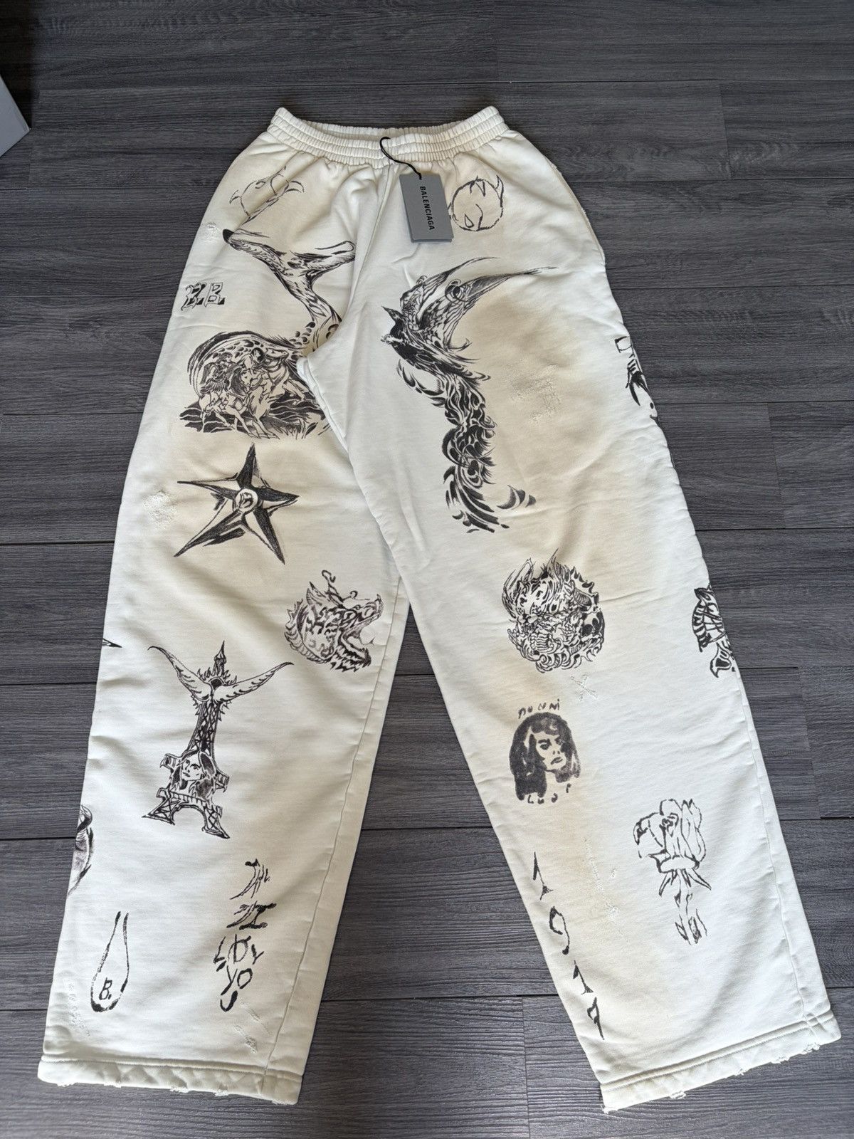 Balenciaga Balenciaga Tattoo Baggy TAT DS Size US 30 / EU 46 - 1 Thumbnail
